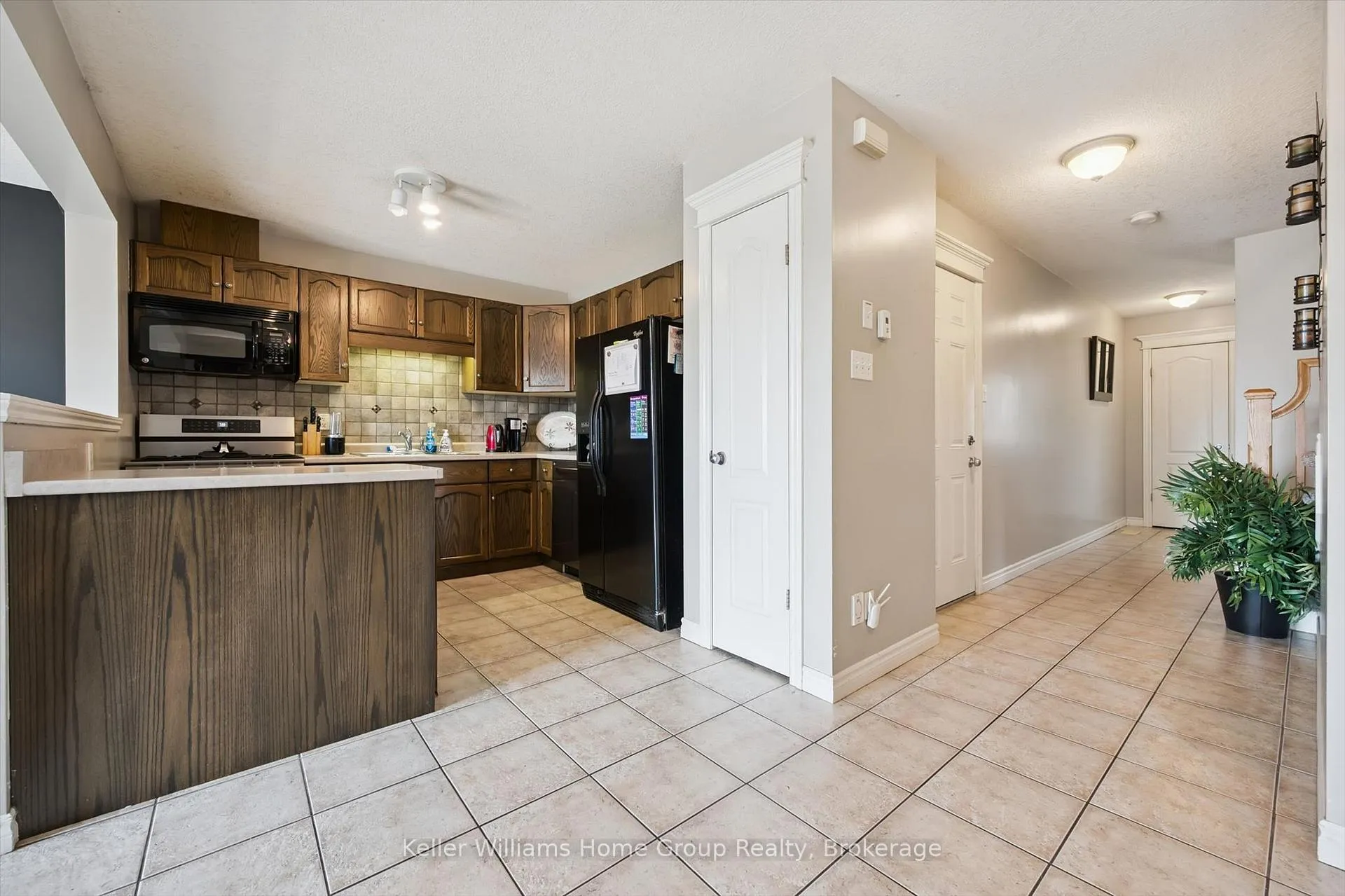 Photo 10 of 276 Severn Drive, Guelph, Grange Road — HOMEH