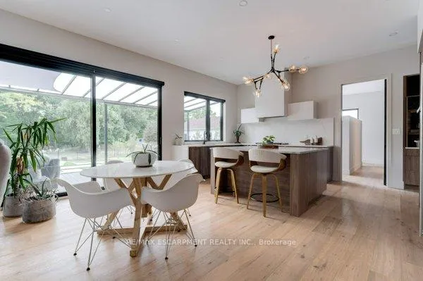 Photo 11 of 46 Zellens Road, Hamilton, Dundas — HOMEH