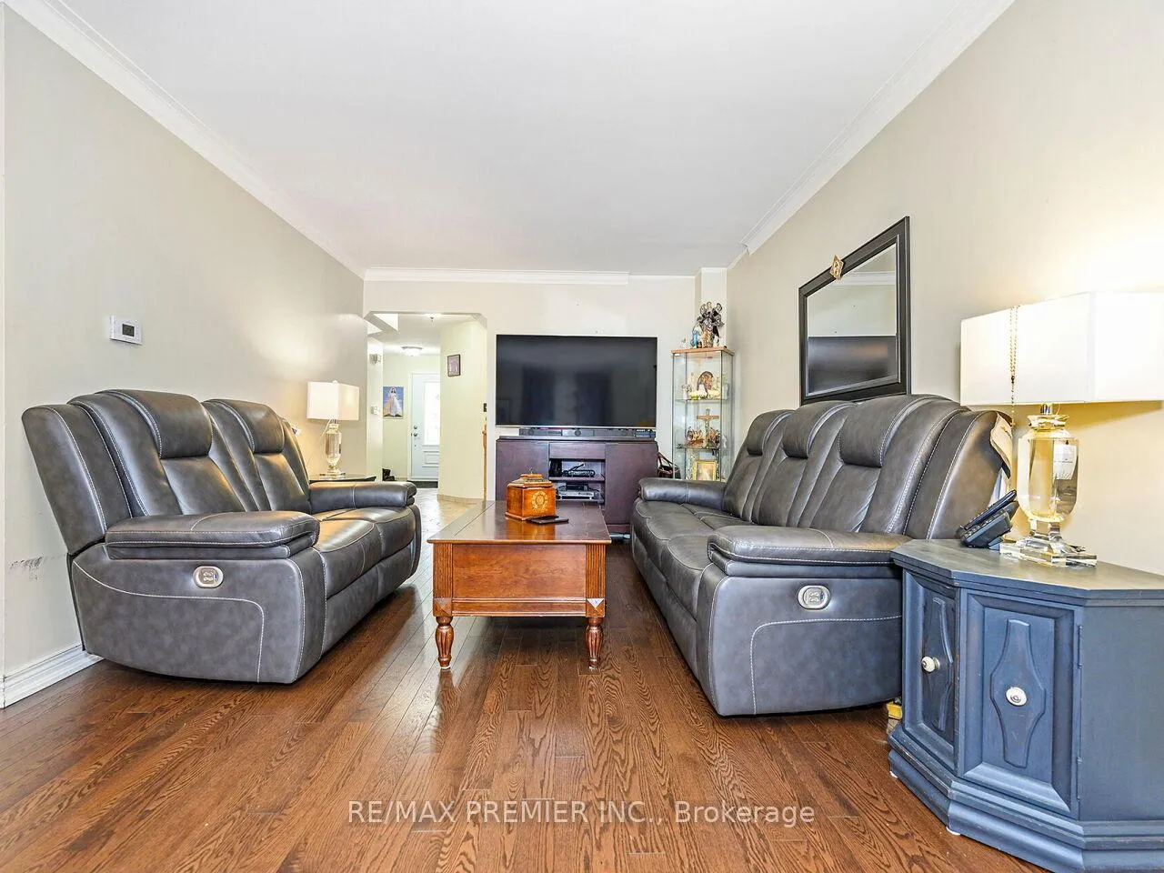 Photo 10 of 63 New Seabury Drive, Vaughan, Glen Shields — HOMEH