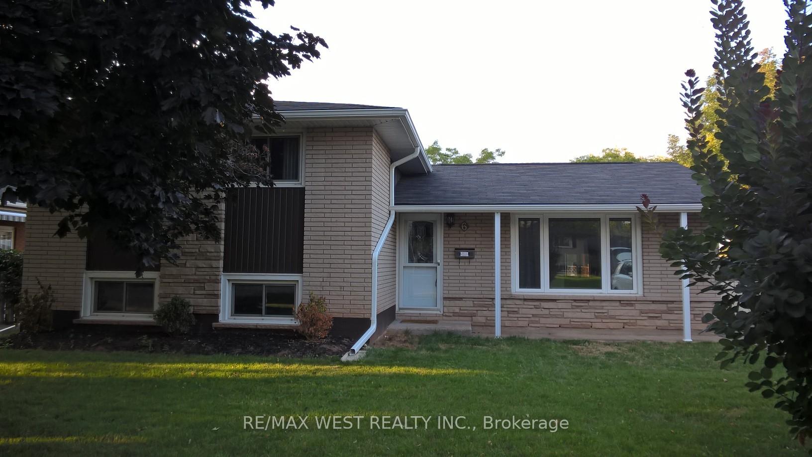 Photo 1 of 6 Forest Road, Grimsby, Grimsby Beach — HOMEH