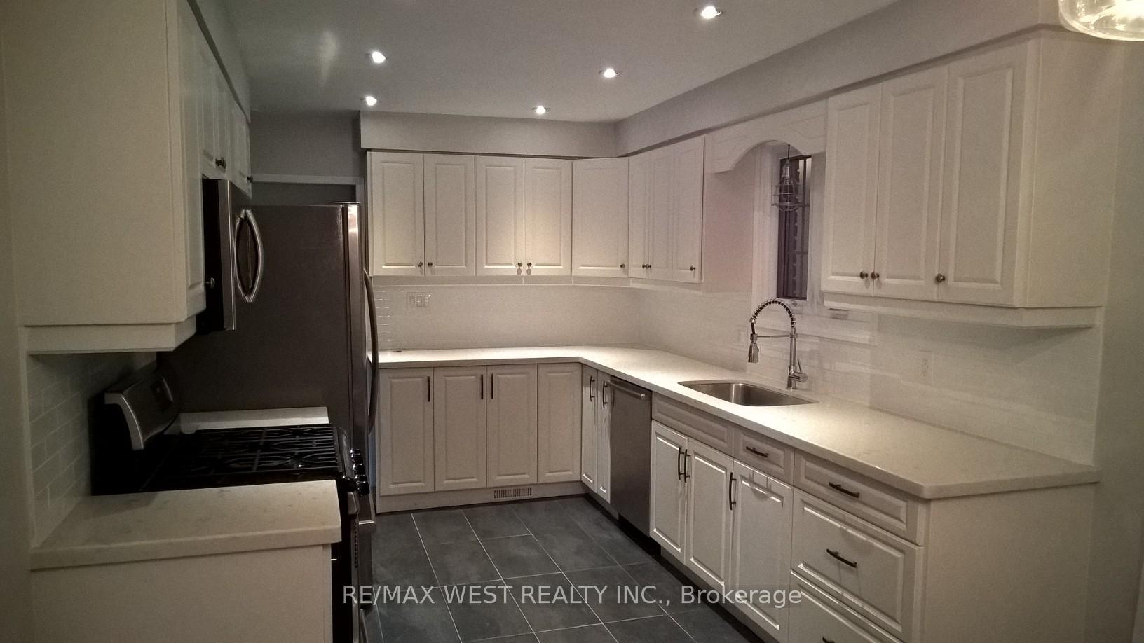 Photo 12 of 6 Forest Road, Grimsby, Grimsby Beach — HOMEH