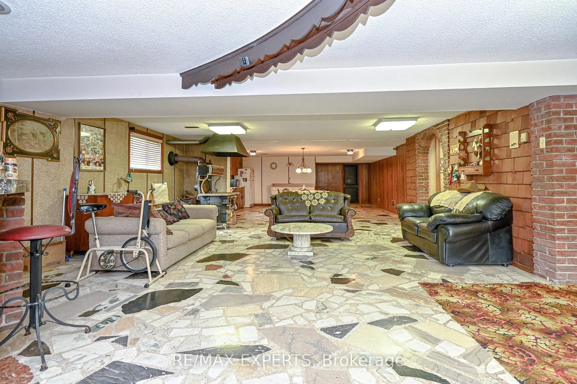 Photo 23 of 2355 Major Mackenzie Drive, Vaughan, Maple — HOMEH