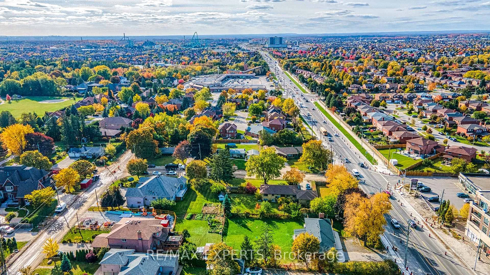 Photo 26 of 2355 Major Mackenzie Drive, Vaughan, Maple — HOMEH