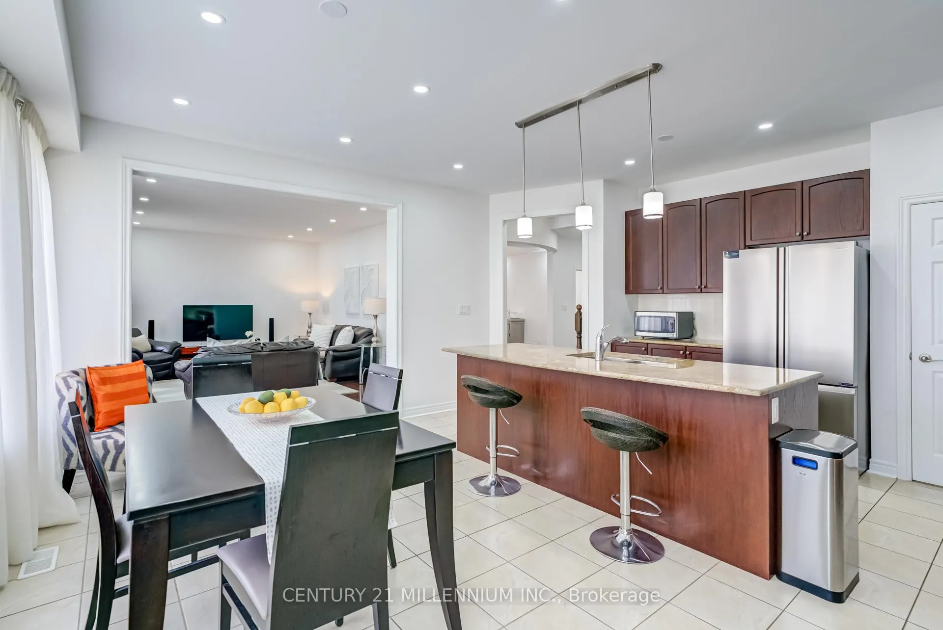 Photo 17 of 193 Learmont Avenue, Caledon, Rural Caledon — HOMEH