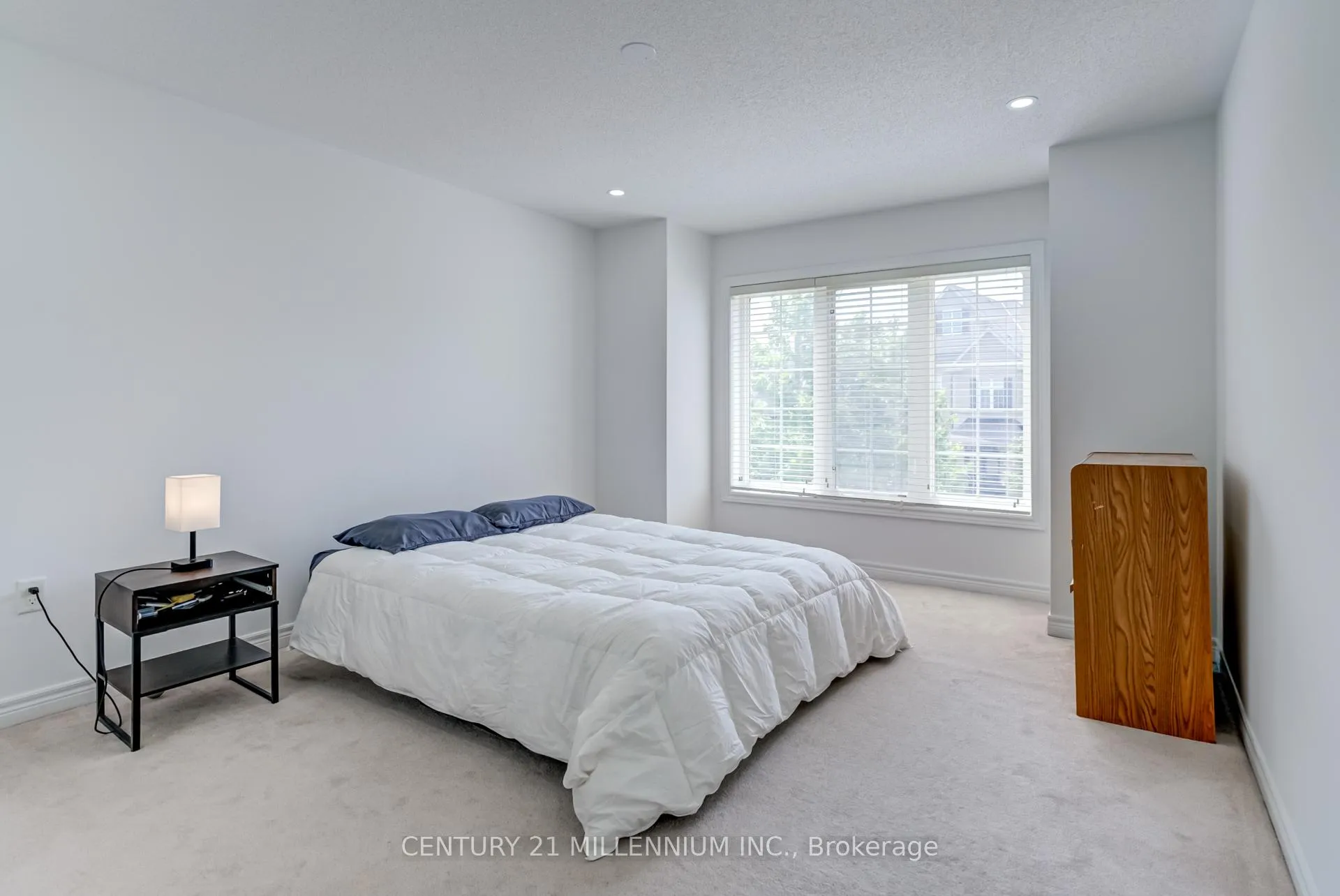 Photo 37 of 193 Learmont Avenue, Caledon, Rural Caledon — HOMEH