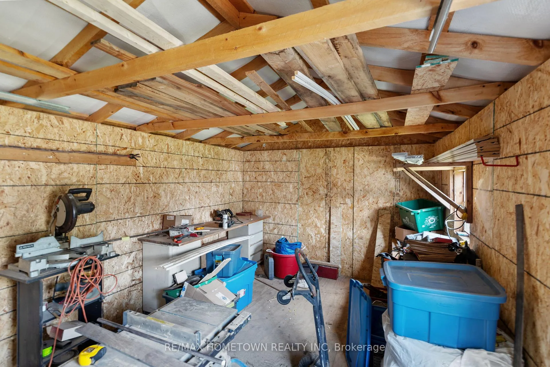 Photo 36 of 126 Manor Drive, Brockville — HOMEH