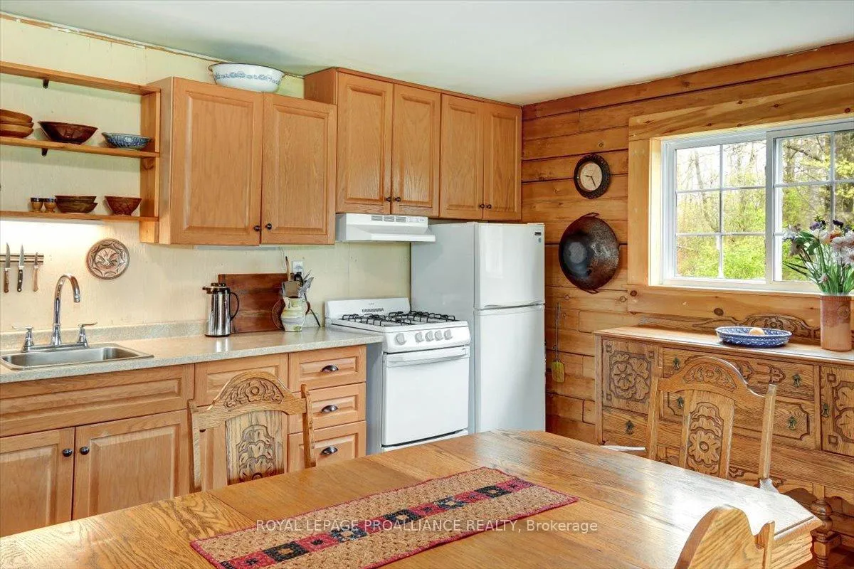Photo 8 of 1007 Sarles Road, Stirling-Rawdon — HOMEH