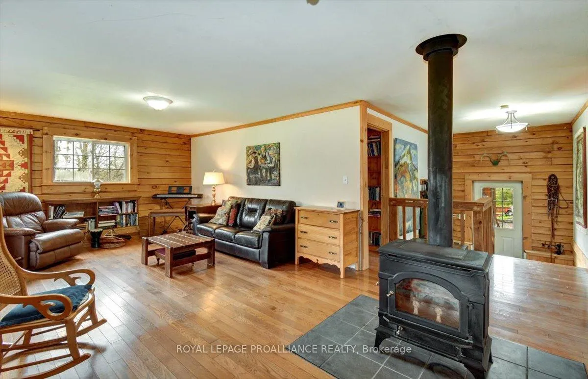 Photo 13 of 1007 Sarles Road, Stirling-Rawdon — HOMEH
