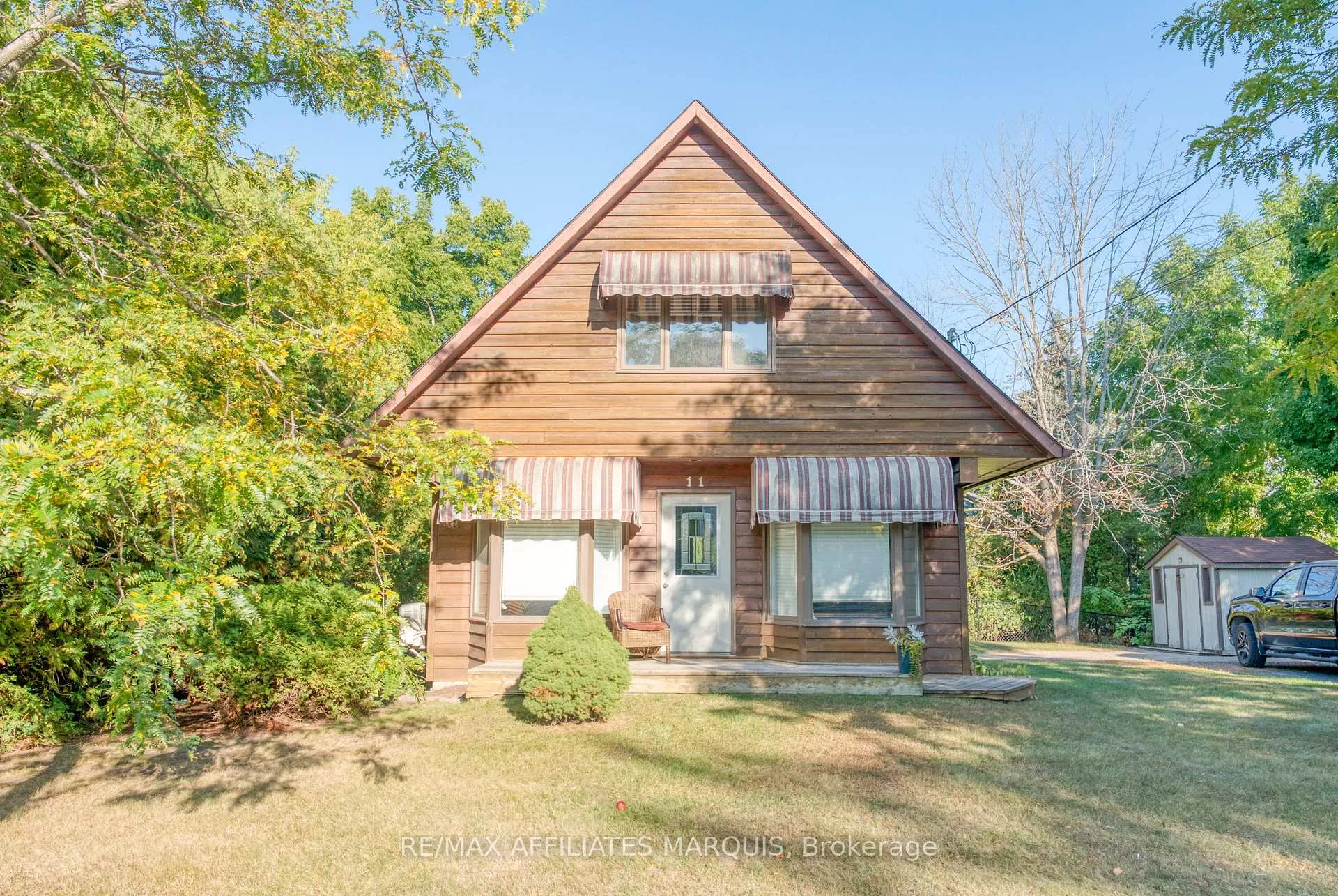 Photo 1 of 11 Drummond Street, Rideau Lakes, Rideau Lakes (North Crosby) Twp — HOMEH