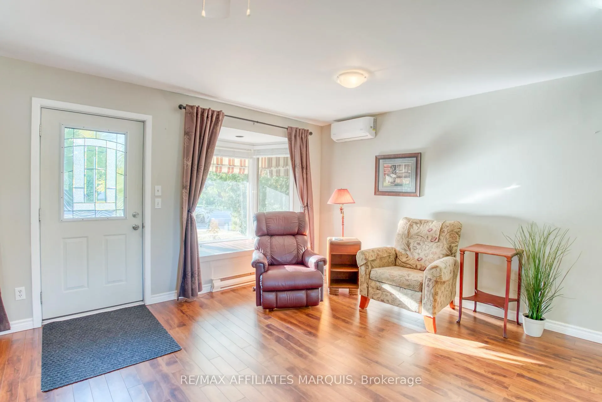 Photo 5 of 11 Drummond Street, Rideau Lakes, Rideau Lakes (North Crosby) Twp — HOMEH