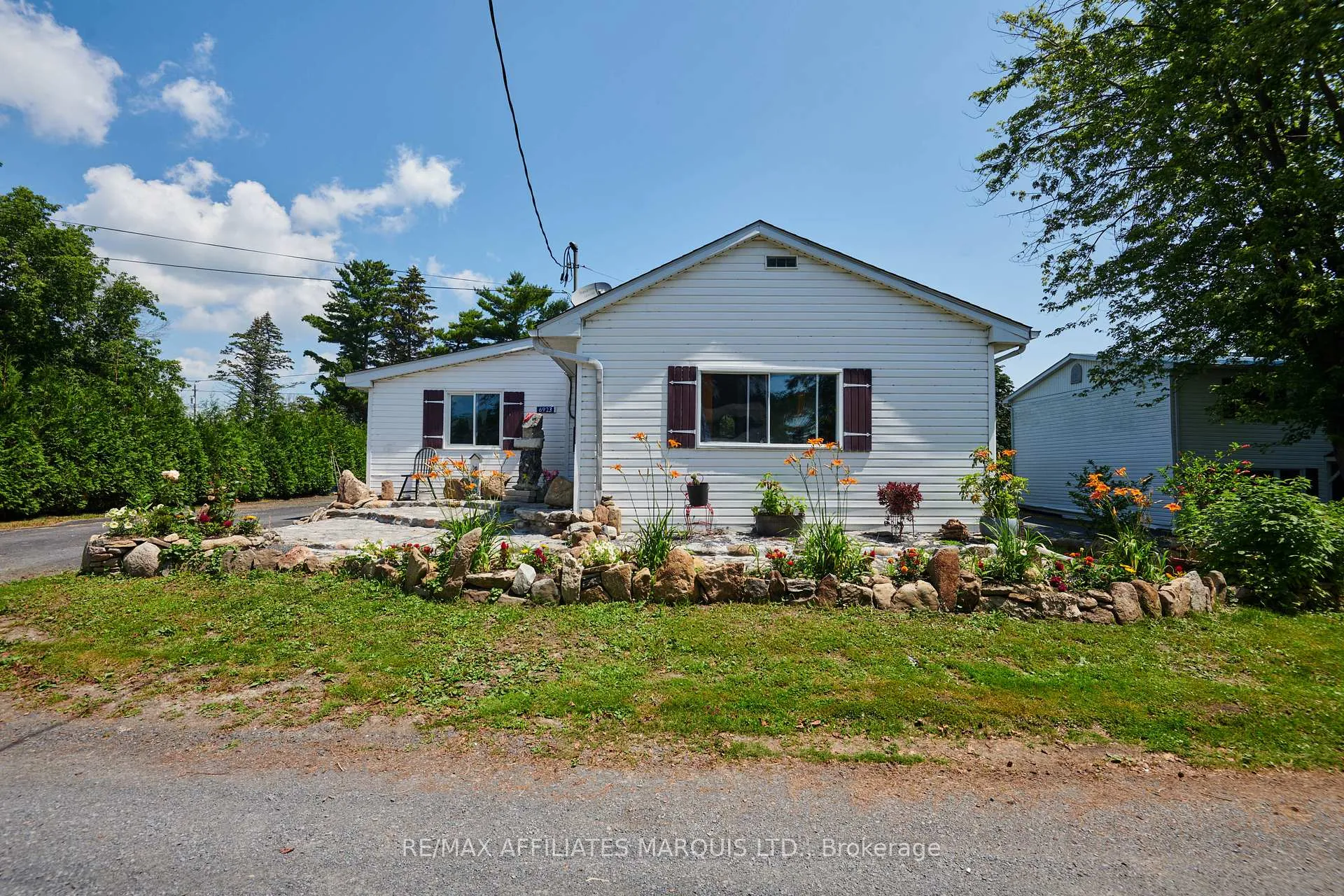 Photo 2 of 6923 Salem Lane, South Glengarry, South Glengarry (Charlottenburgh) Twp — HOMEH