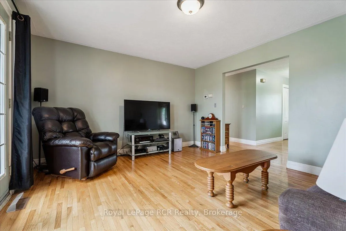 Photo 10 of 104174 Grey 18 Road, Meaford — HOMEH