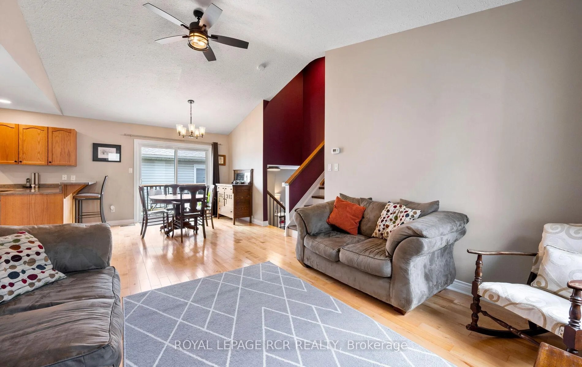 Photo 8 of 633 Canfield Place, Shelburne — HOMEH
