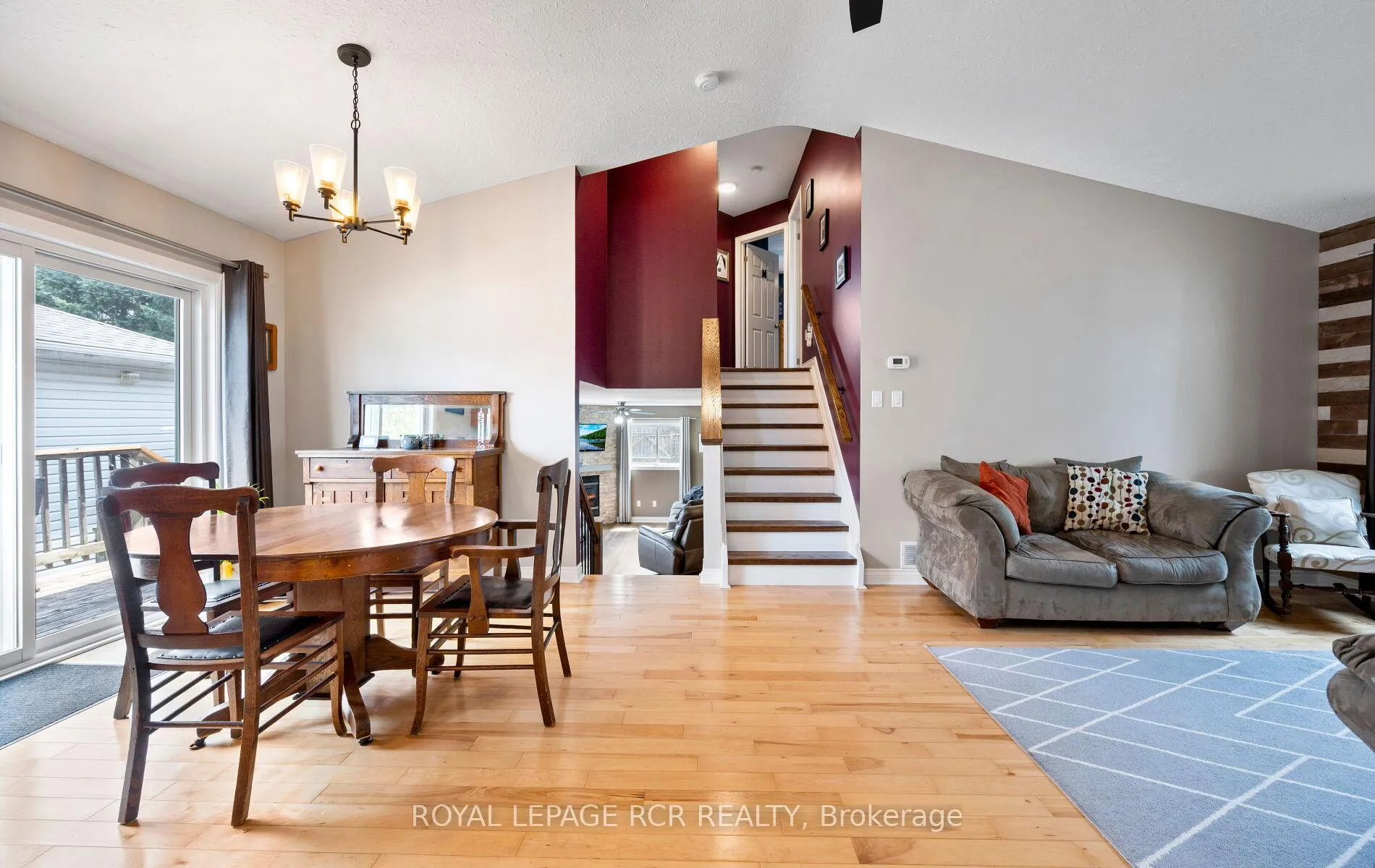 Photo 11 of 633 Canfield Place, Shelburne — HOMEH