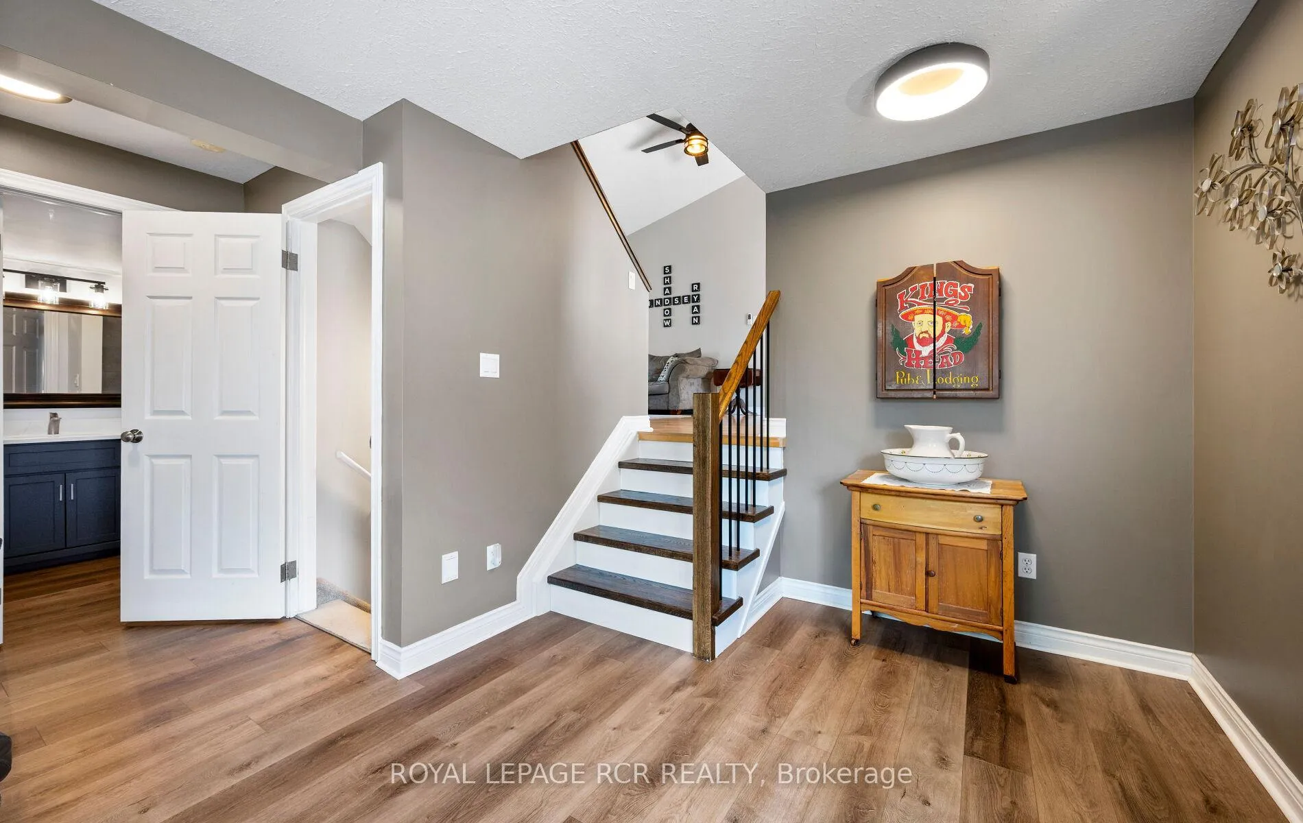 Photo 20 of 633 Canfield Place, Shelburne — HOMEH