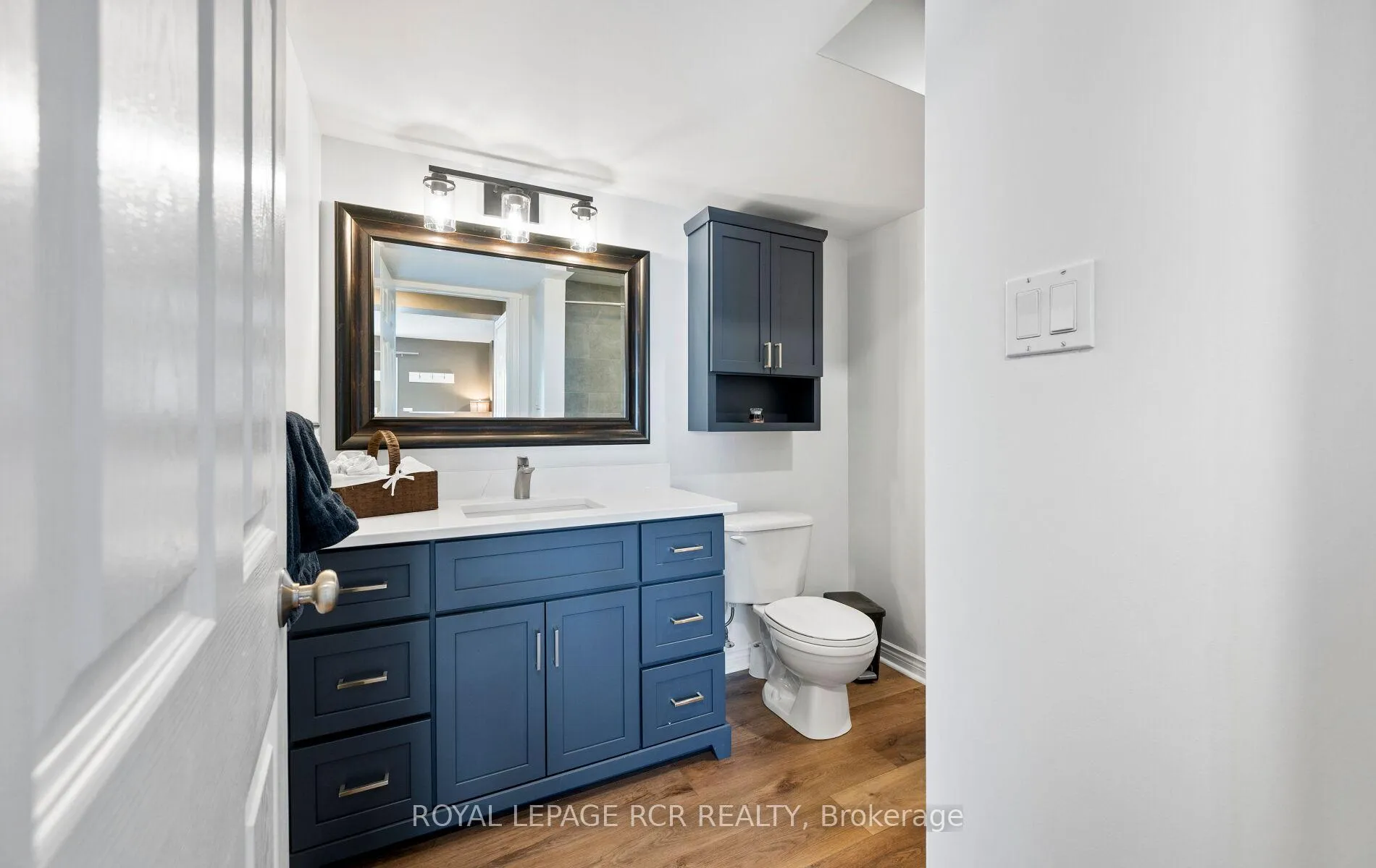 Photo 27 of 633 Canfield Place, Shelburne — HOMEH