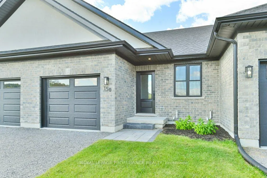 Photo 1 of 150 John Street, Stirling-Rawdon, Stirling Ward — HOMEH
