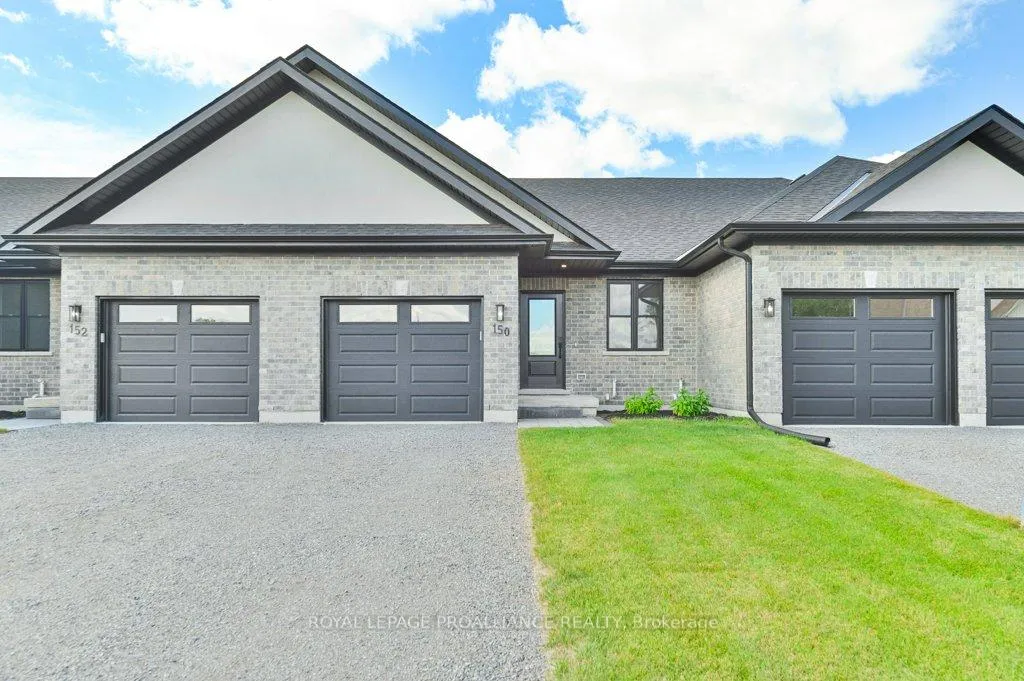 Photo 3 of 150 John Street, Stirling-Rawdon, Stirling Ward — HOMEH