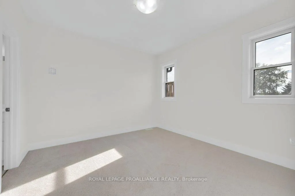 Photo 17 of 150 John Street, Stirling-Rawdon, Stirling Ward — HOMEH