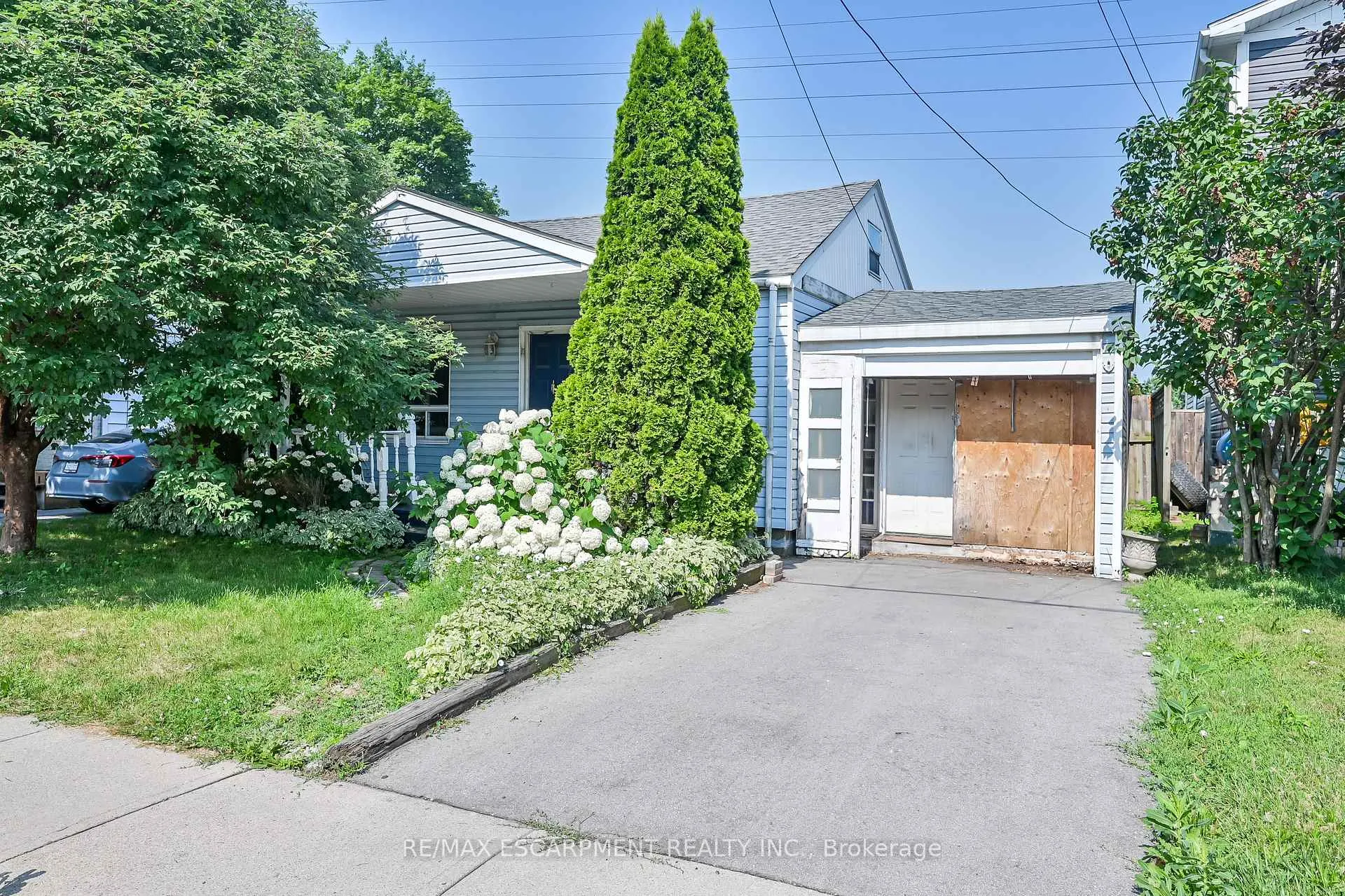 Photo 2 of 155 Selkirk Avenue, Hamilton, Normanhurst — HOMEH
