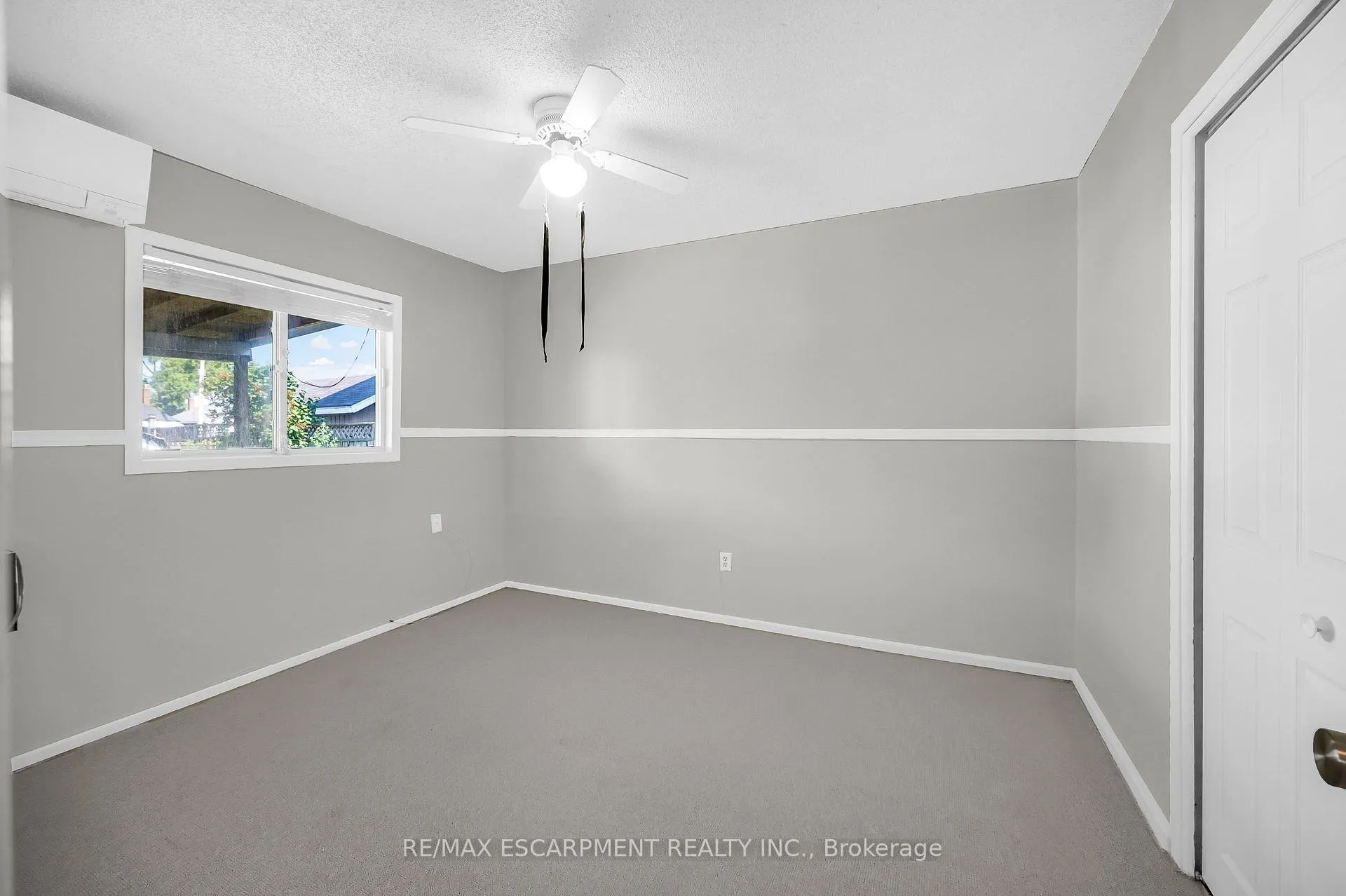 Photo 18 of 155 Selkirk Avenue, Hamilton, Normanhurst — HOMEH