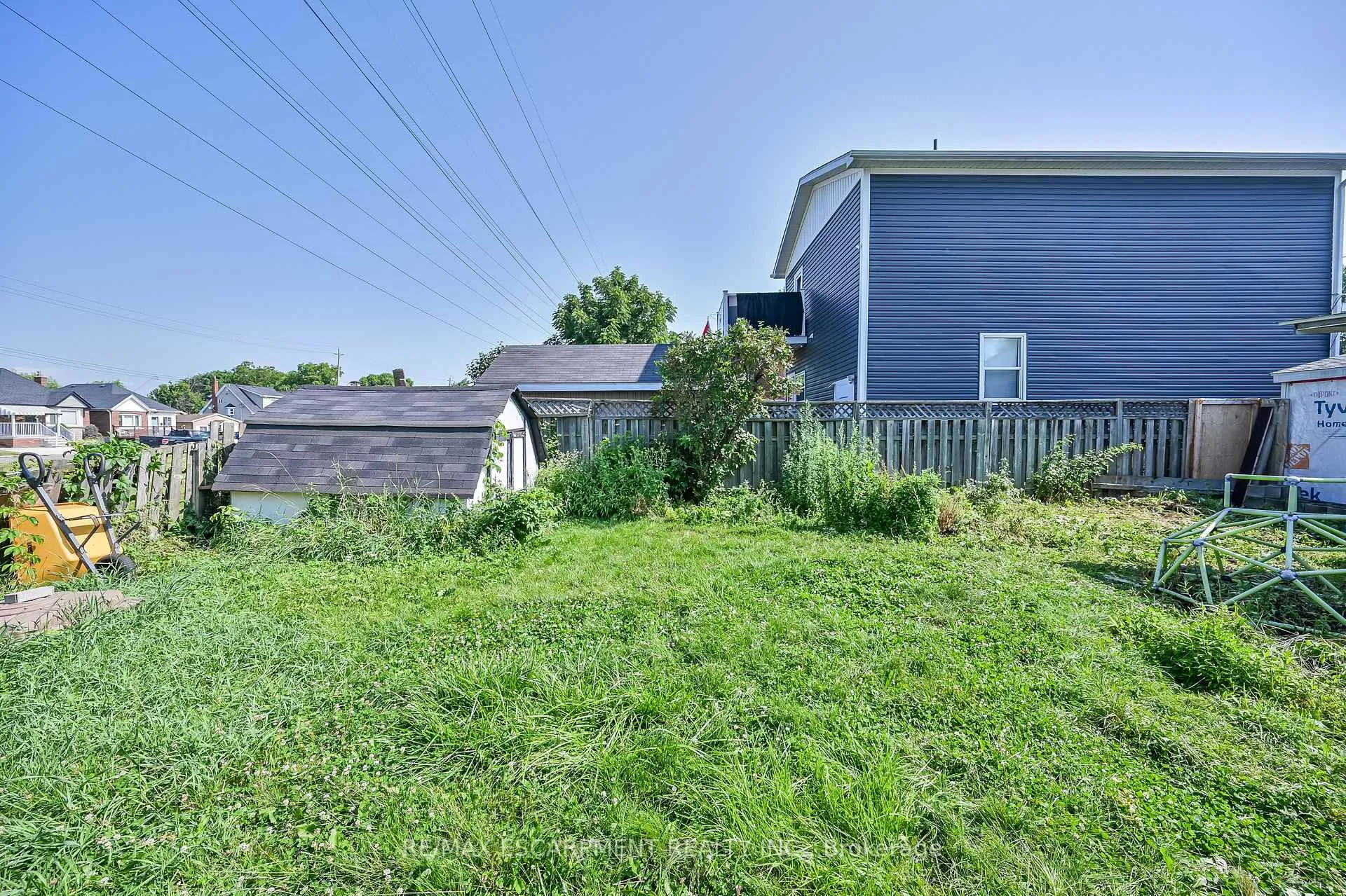 Photo 26 of 155 Selkirk Avenue, Hamilton, Normanhurst — HOMEH
