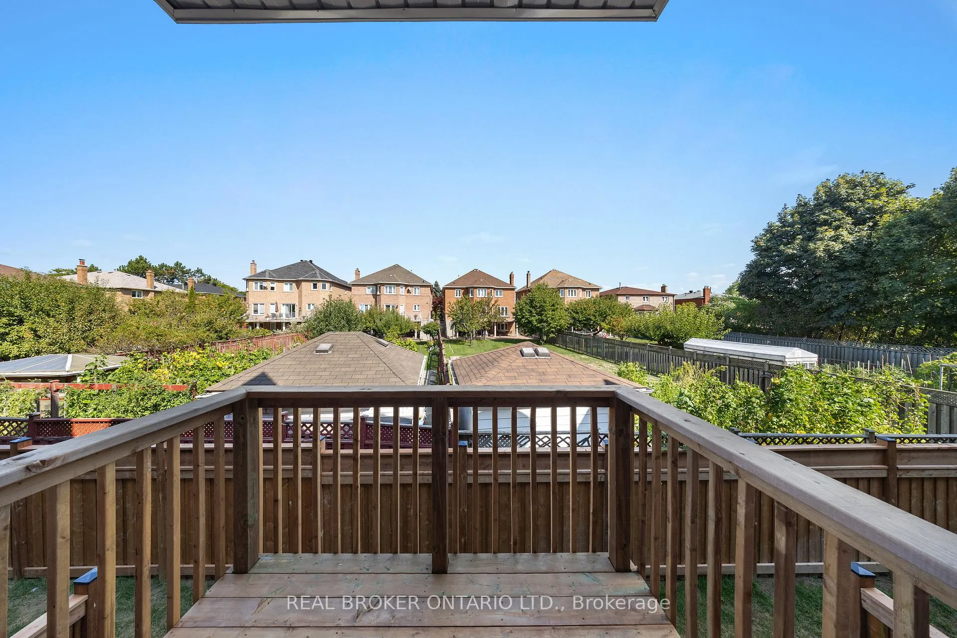 Photo 20 of 17 Kennisis Way, Vaughan, Maple — HOMEH