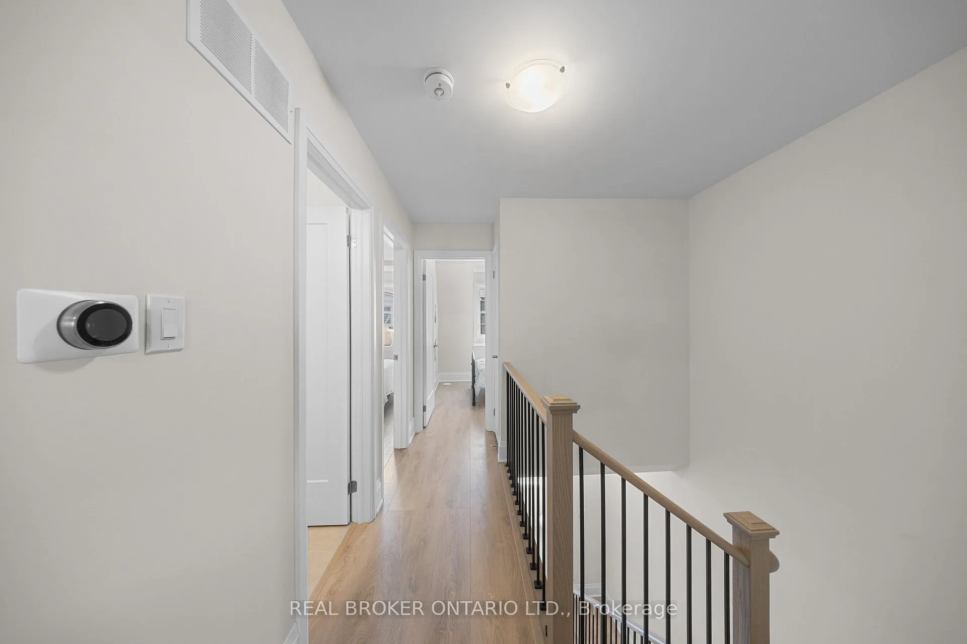 Photo 27 of 17 Kennisis Way, Vaughan, Maple — HOMEH