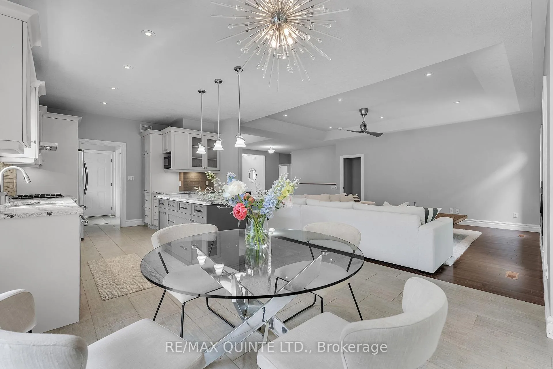 Photo 13 of 43 Conger Drive, Prince Edward County, Wellington — HOMEH