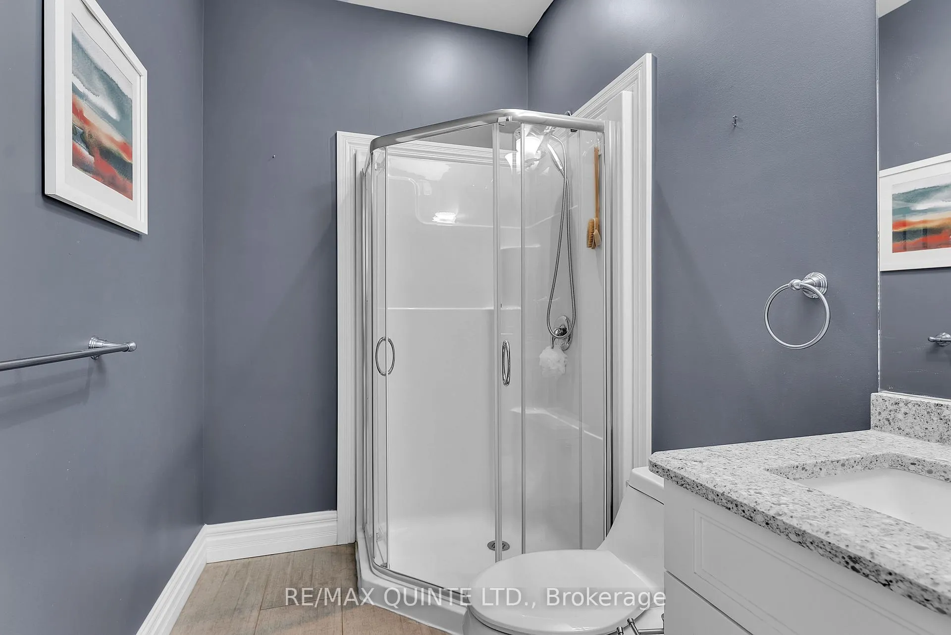 Photo 27 of 43 Conger Drive, Prince Edward County, Wellington — HOMEH