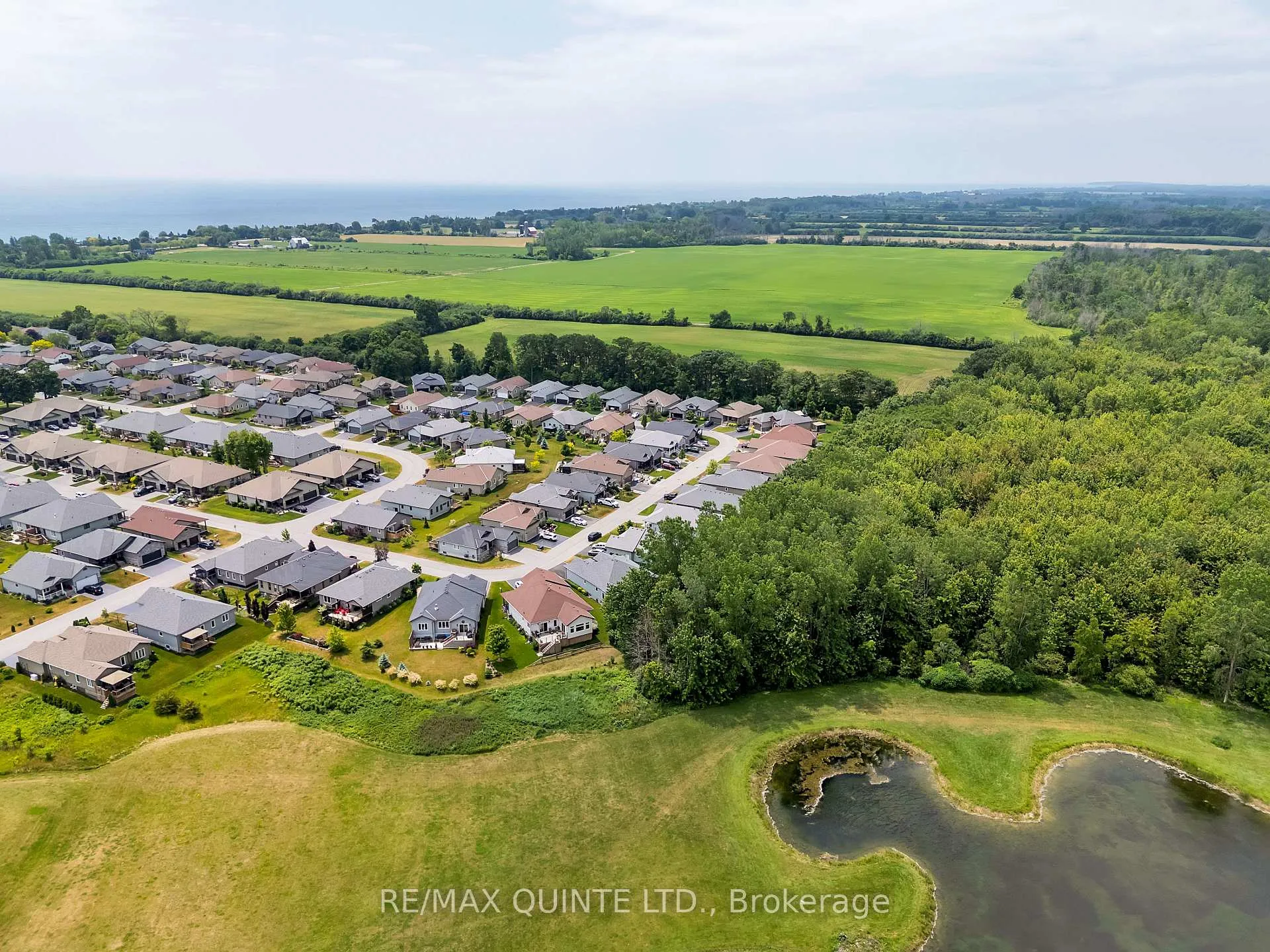 Photo 47 of 43 Conger Drive, Prince Edward County, Wellington — HOMEH