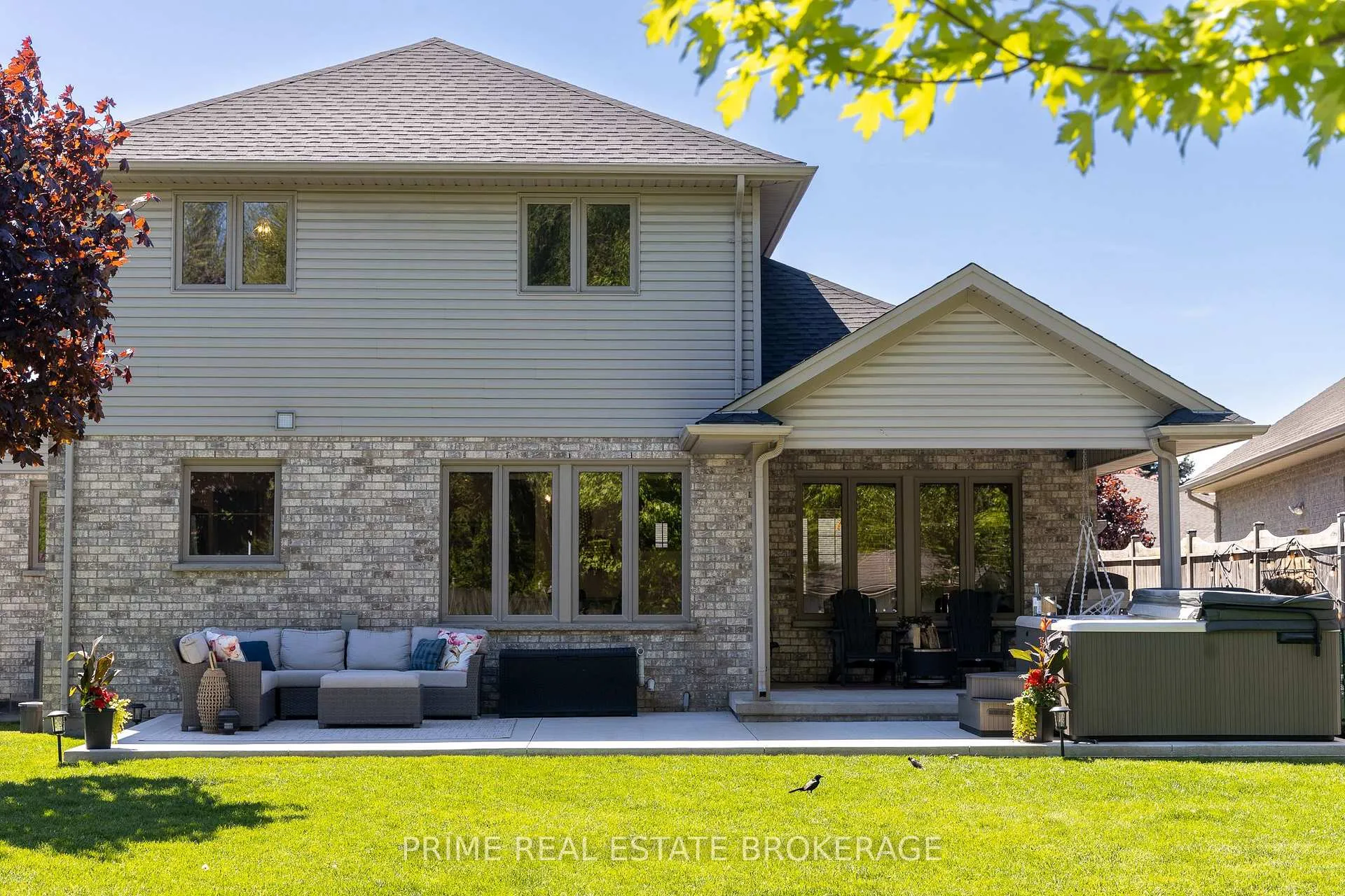 Photo 6 of 483 Petersen Avenue, Strathroy-Caradoc, NE — HOMEH