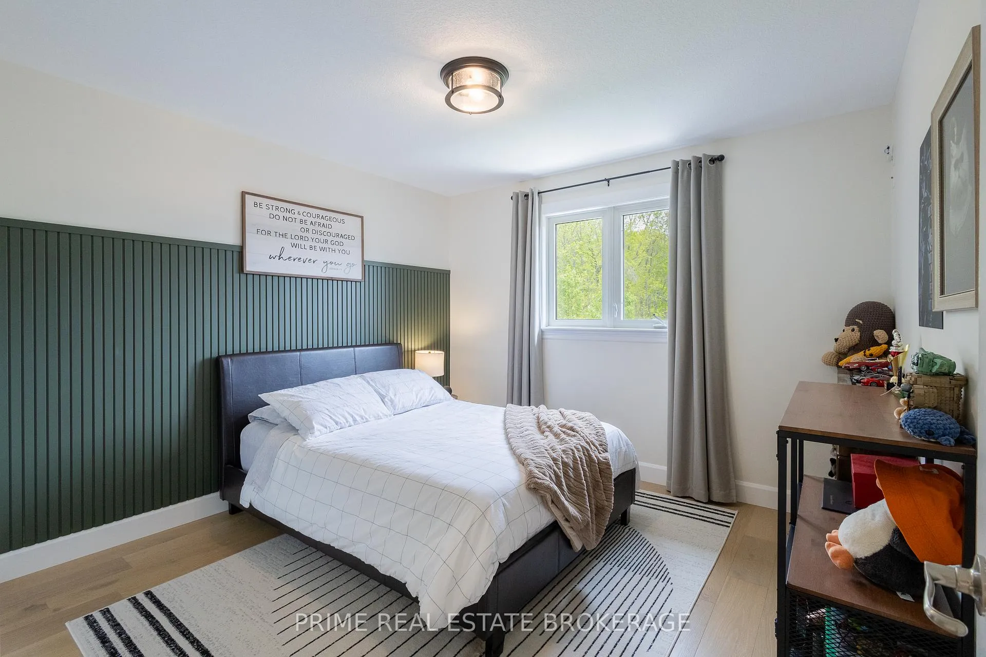 Photo 27 of 483 Petersen Avenue, Strathroy-Caradoc, NE — HOMEH