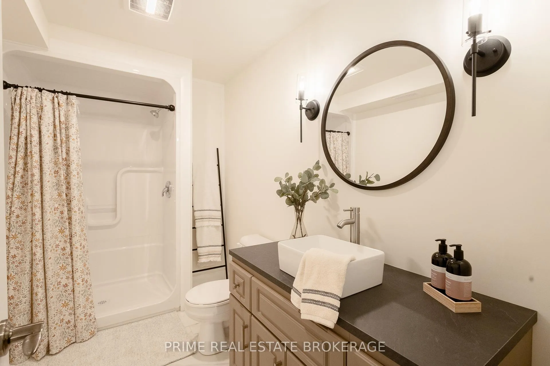 Photo 39 of 483 Petersen Avenue, Strathroy-Caradoc, NE — HOMEH