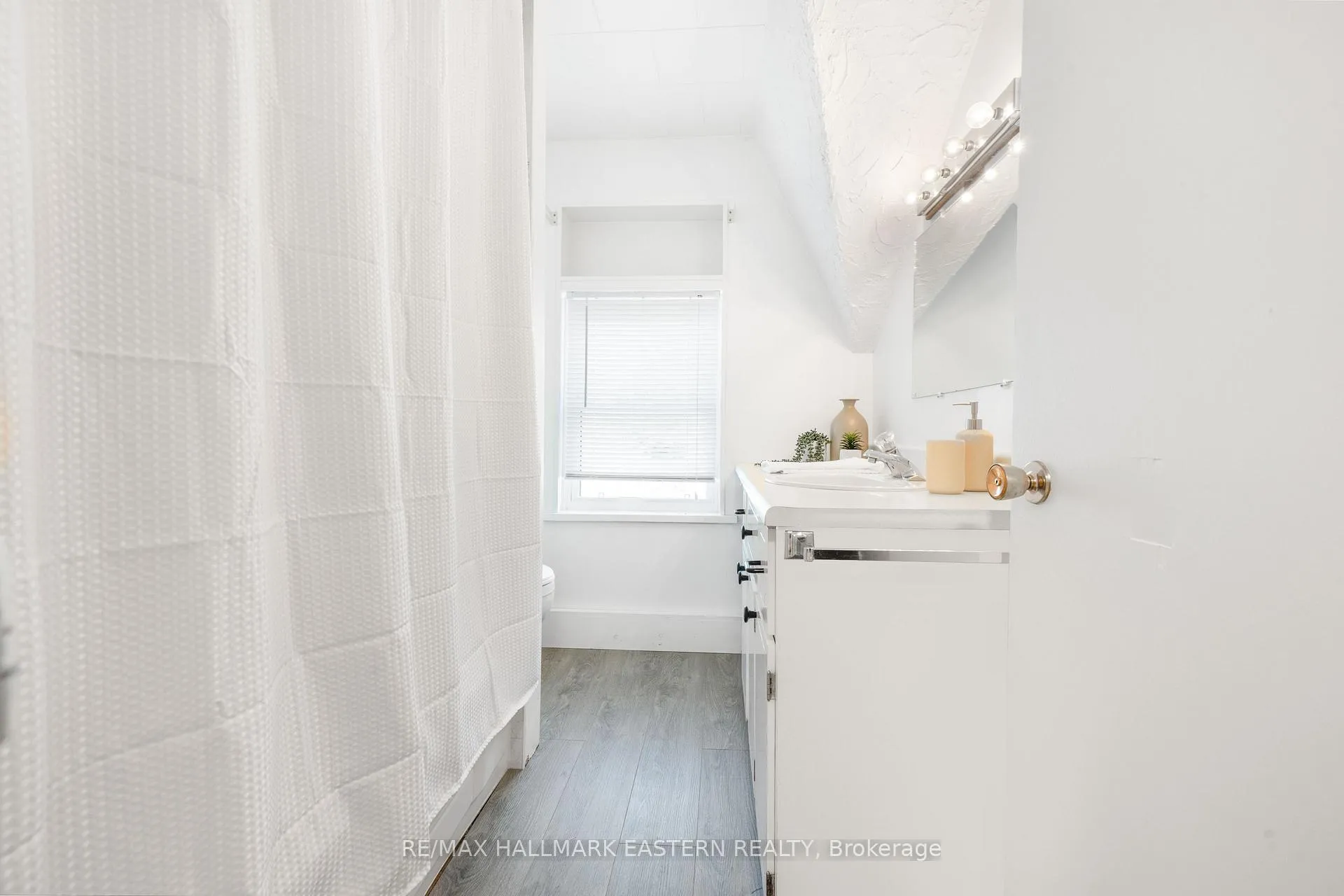 Photo 31 of 1415 Young's Point Road, Selwyn — HOMEH