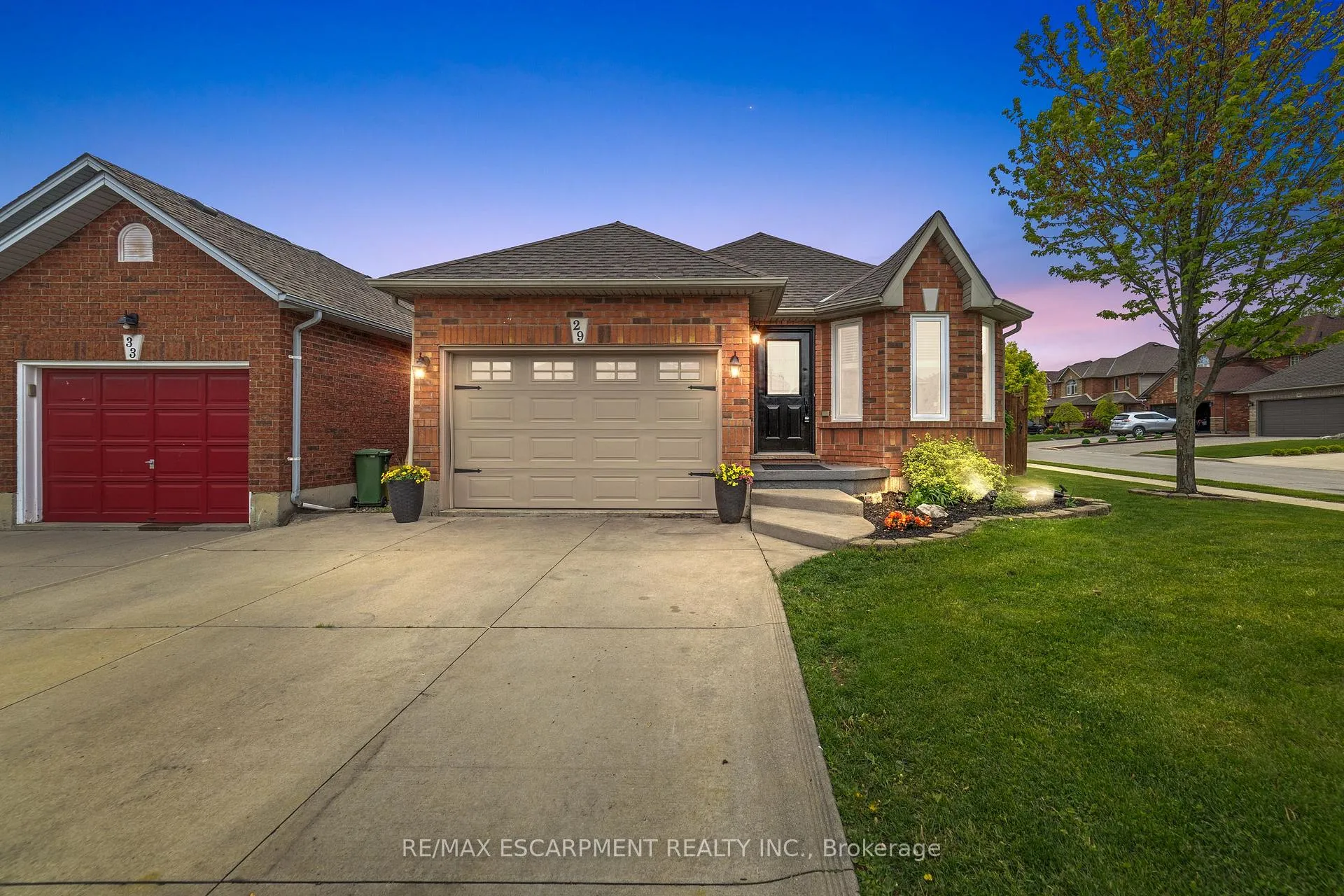 Photo 1 of 29 Briarose Place, Hamilton, Mountview — HOMEH