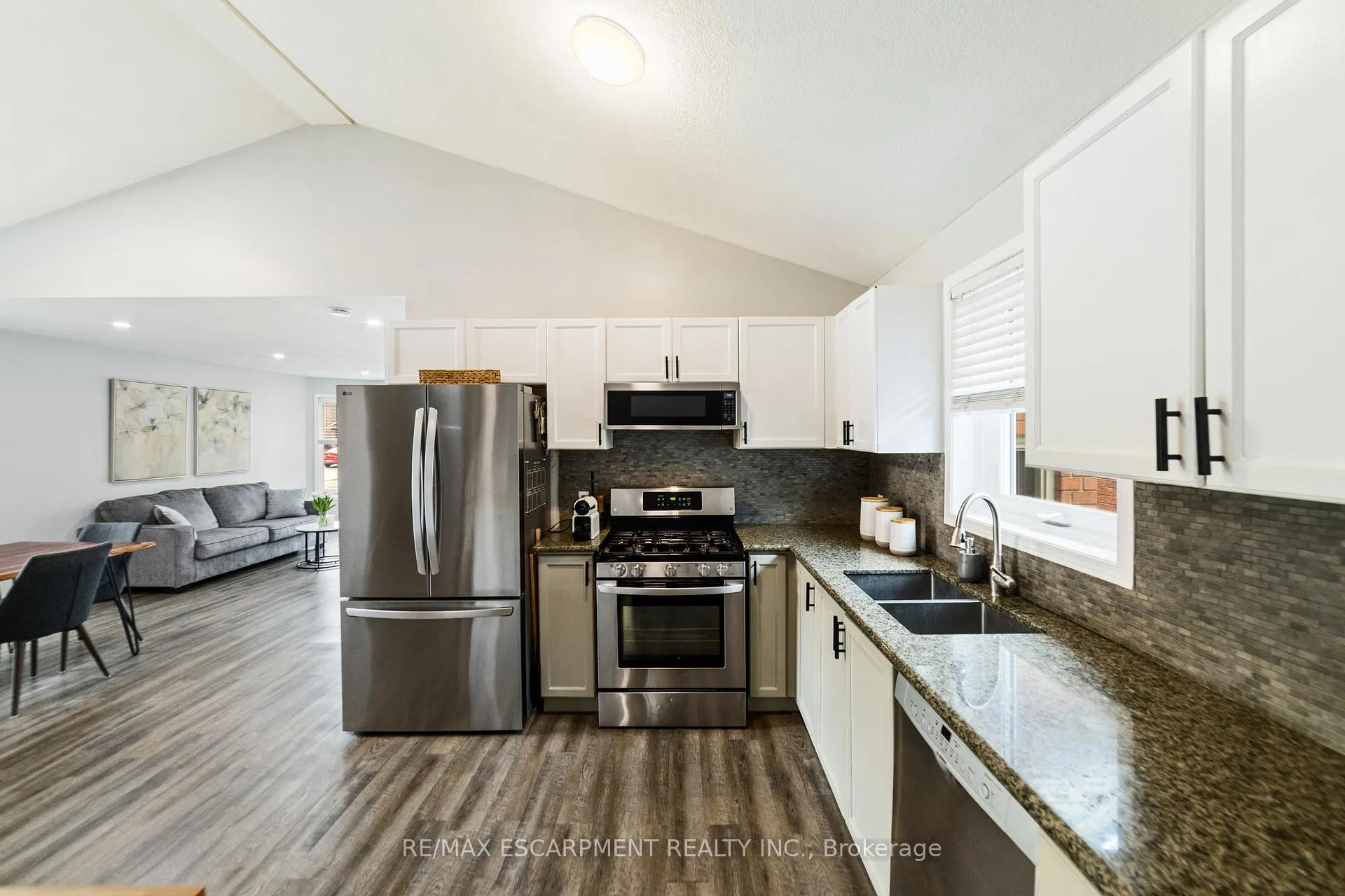 Photo 11 of 29 Briarose Place, Hamilton, Mountview — HOMEH
