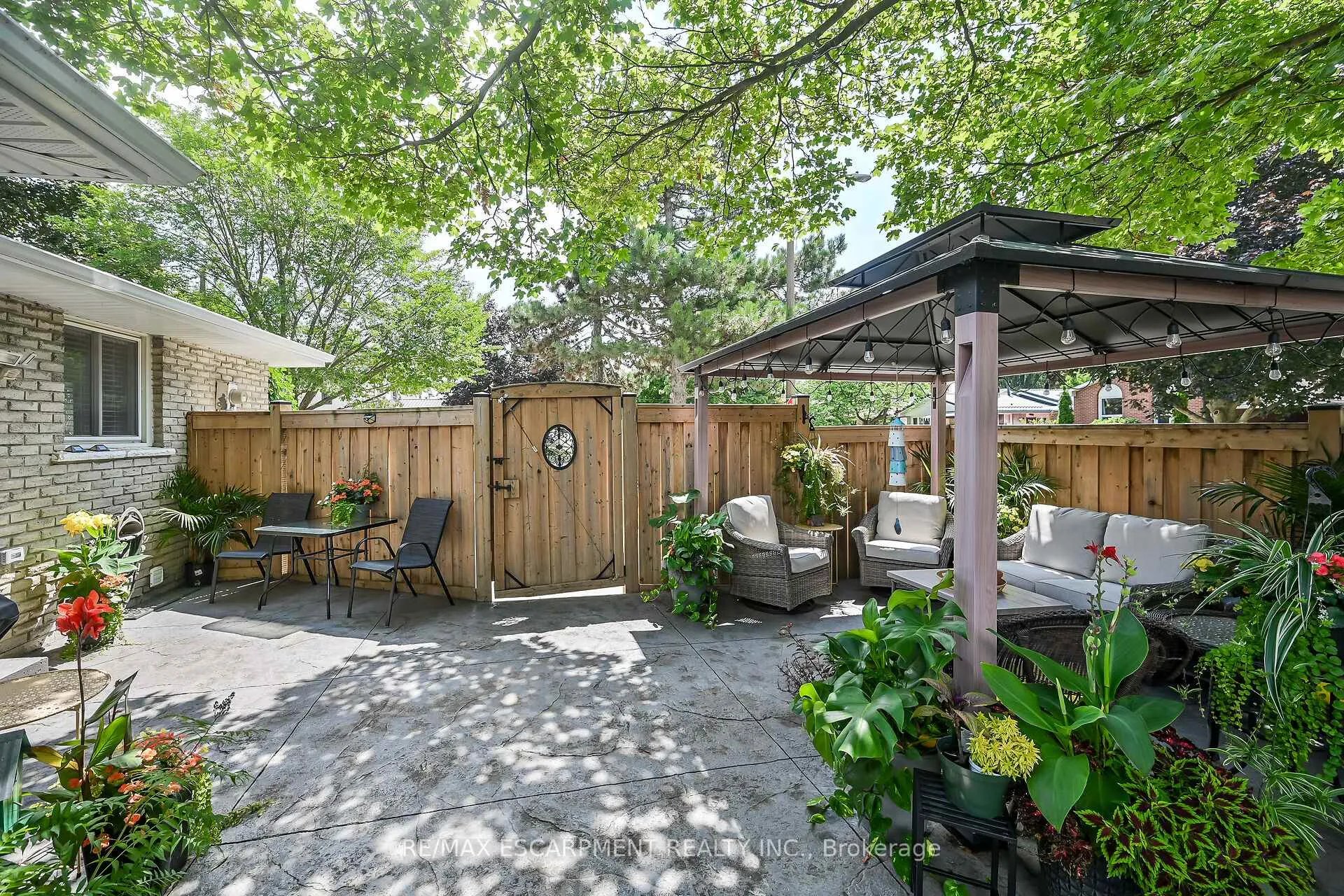 Photo 3 of 146 Fiona Crescent, Hamilton, Kernighan — HOMEH