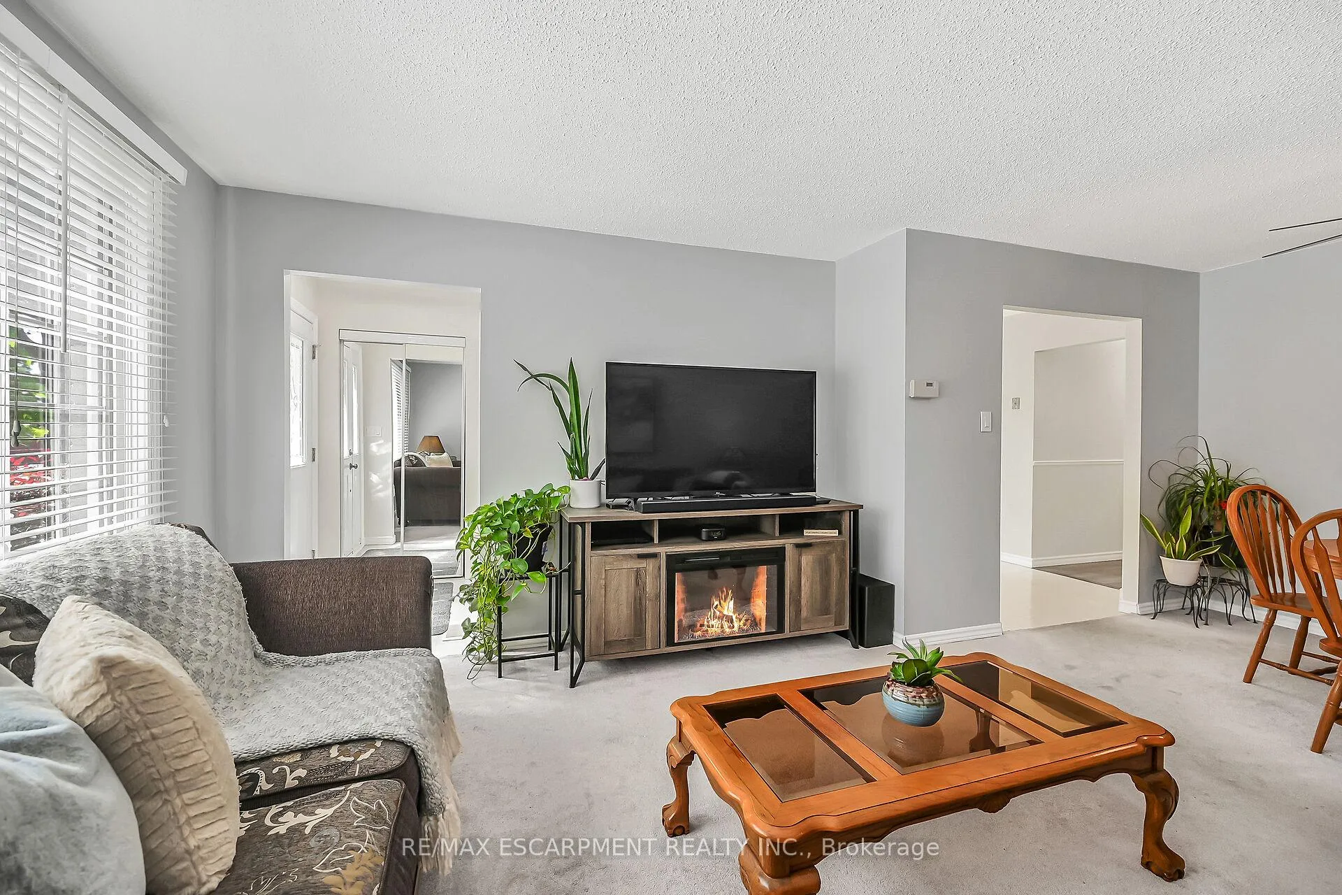Photo 9 of 146 Fiona Crescent, Hamilton, Kernighan — HOMEH