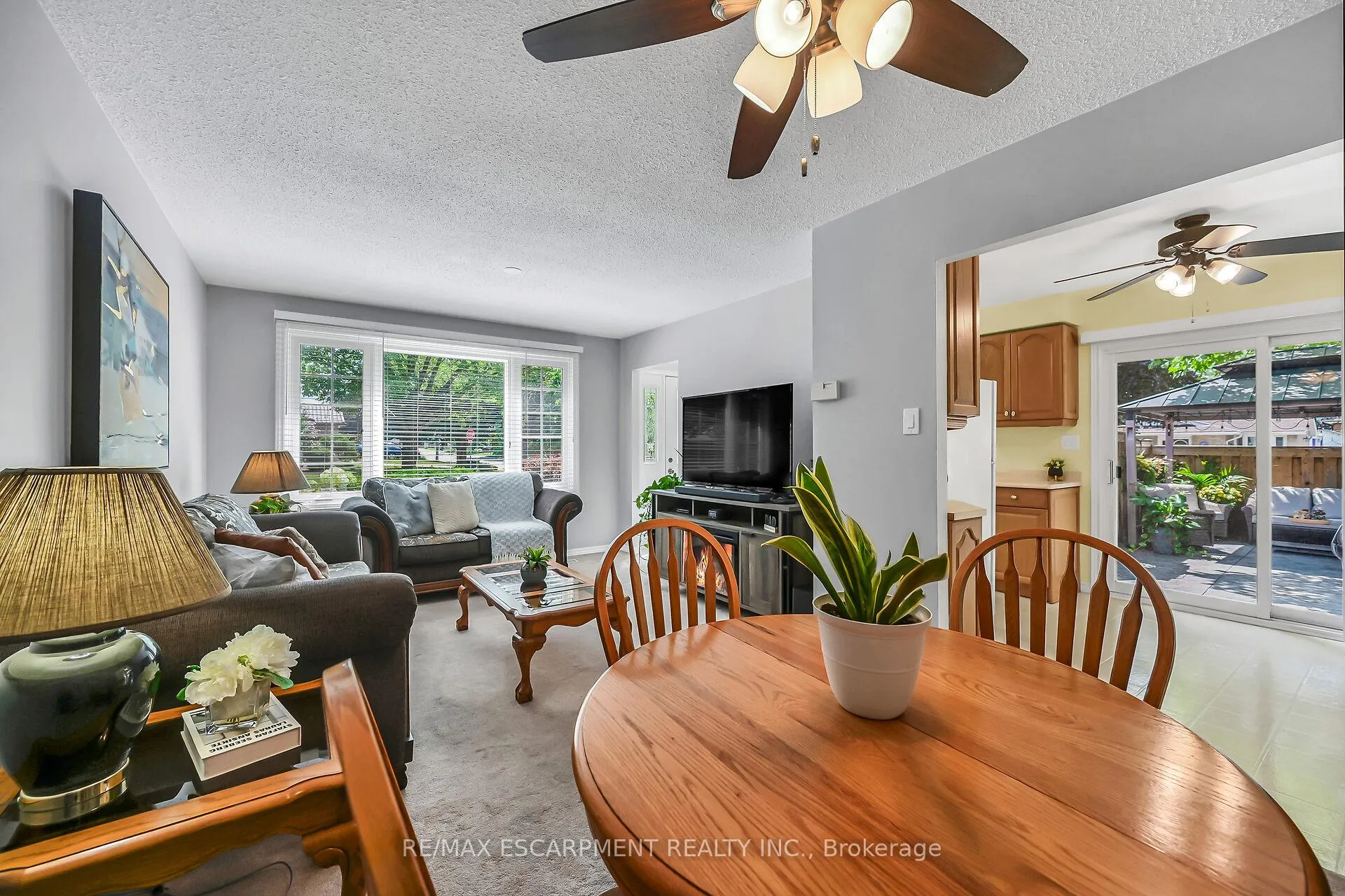 Photo 13 of 146 Fiona Crescent, Hamilton, Kernighan — HOMEH