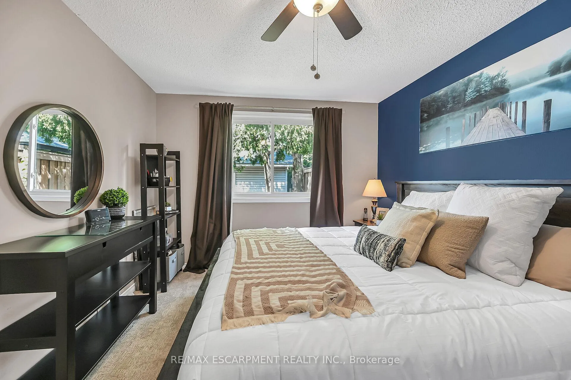 Photo 20 of 146 Fiona Crescent, Hamilton, Kernighan — HOMEH