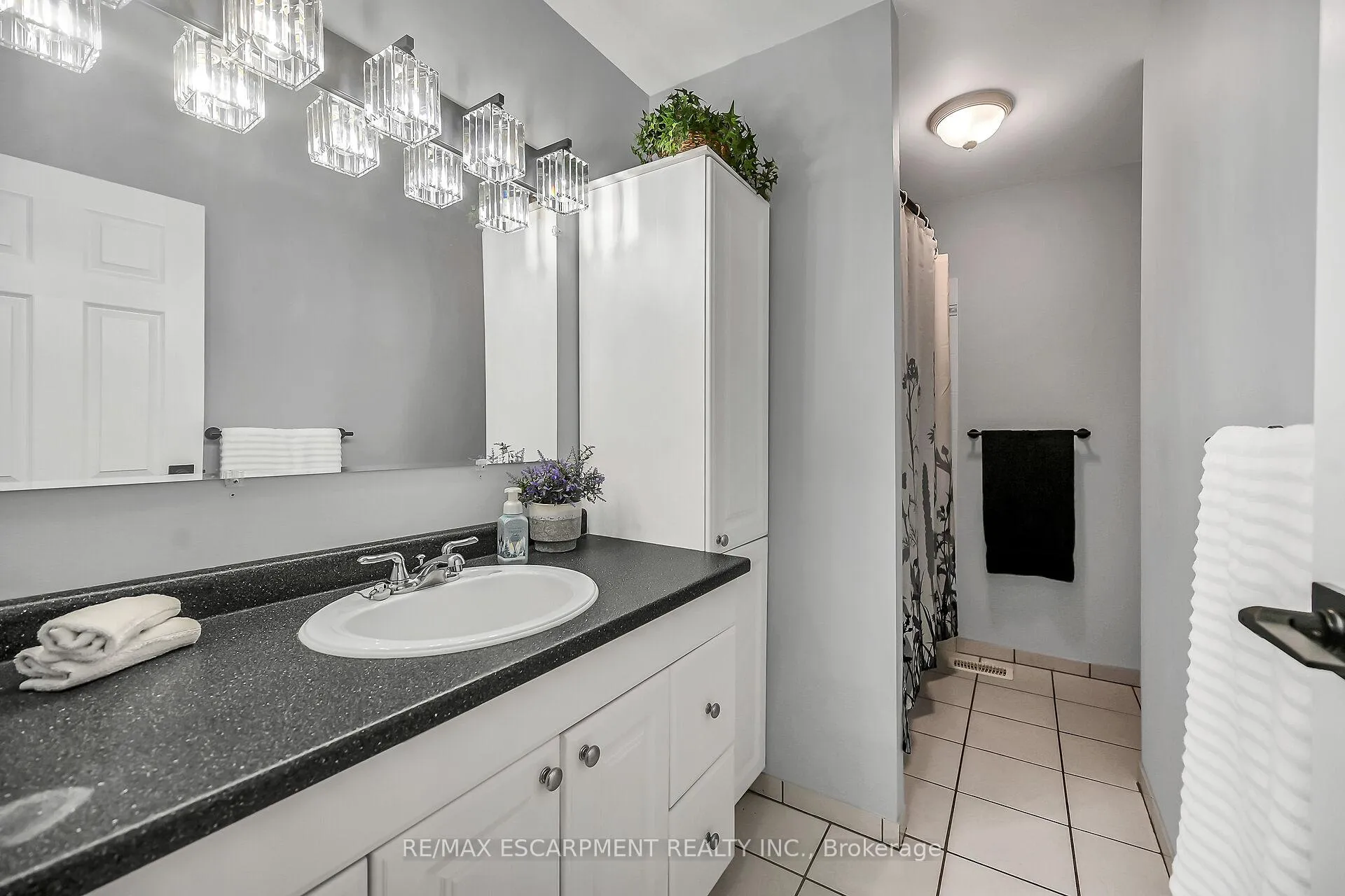 Photo 25 of 146 Fiona Crescent, Hamilton, Kernighan — HOMEH