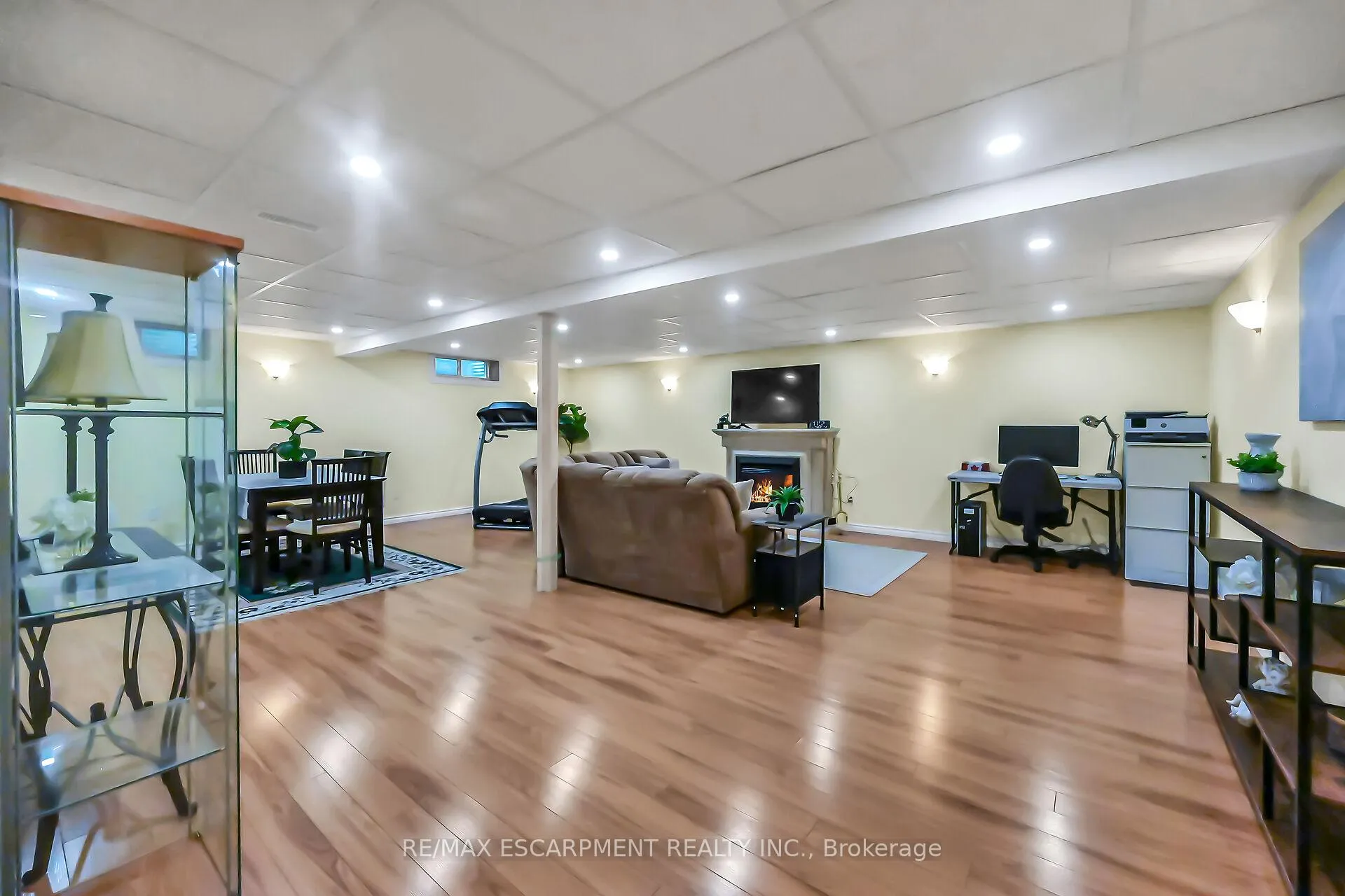 Photo 26 of 146 Fiona Crescent, Hamilton, Kernighan — HOMEH