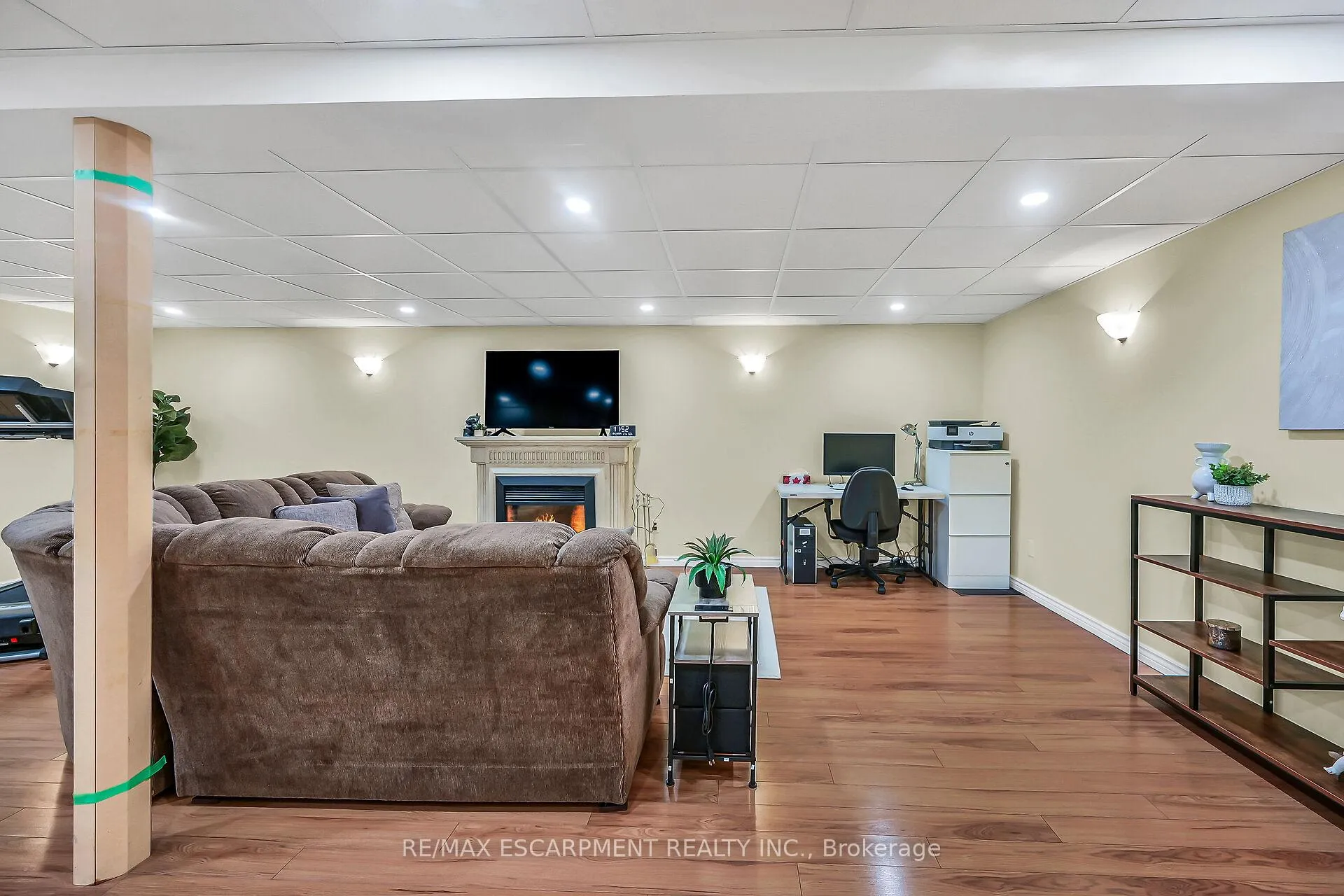 Photo 27 of 146 Fiona Crescent, Hamilton, Kernighan — HOMEH