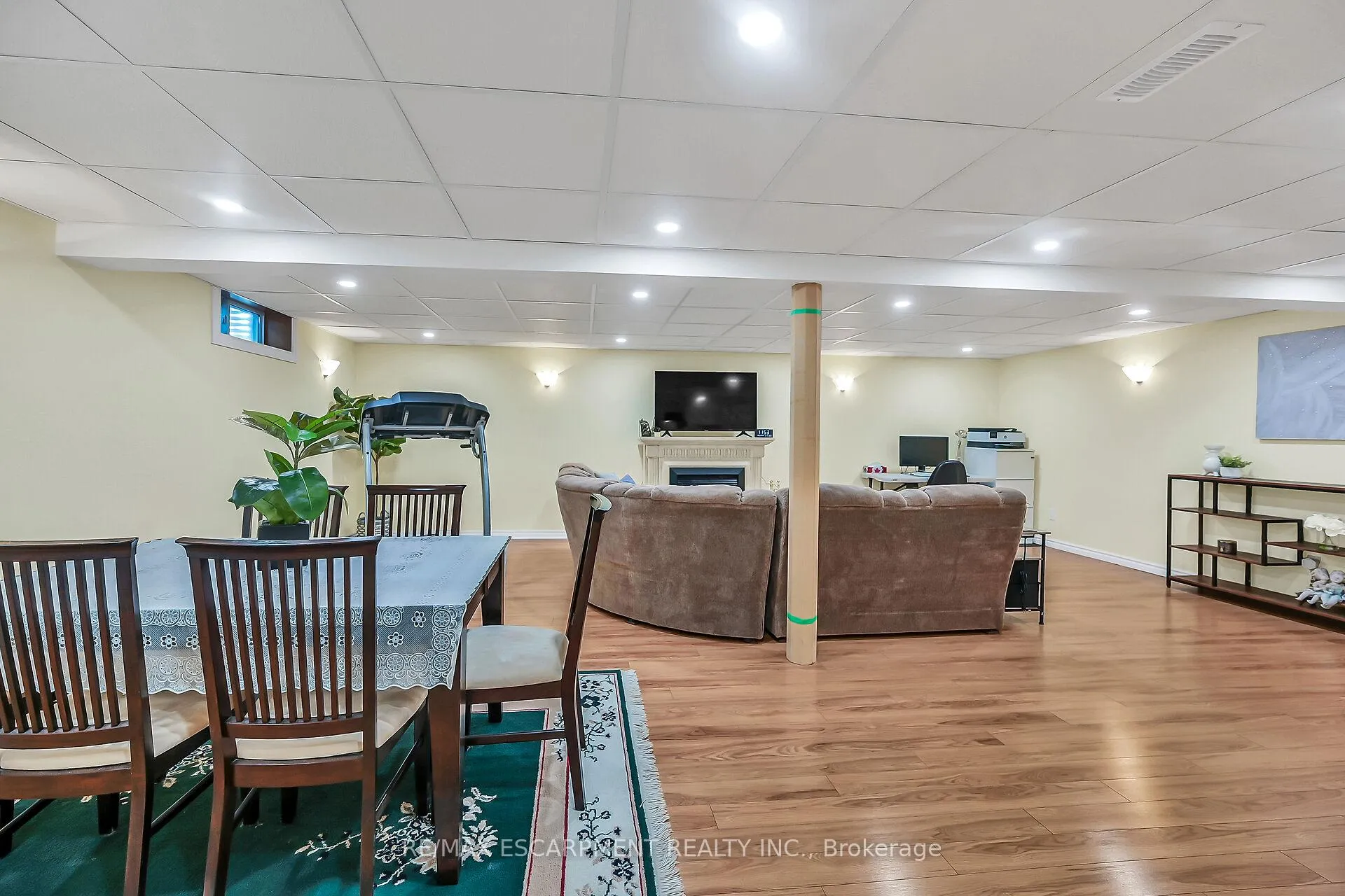Photo 31 of 146 Fiona Crescent, Hamilton, Kernighan — HOMEH
