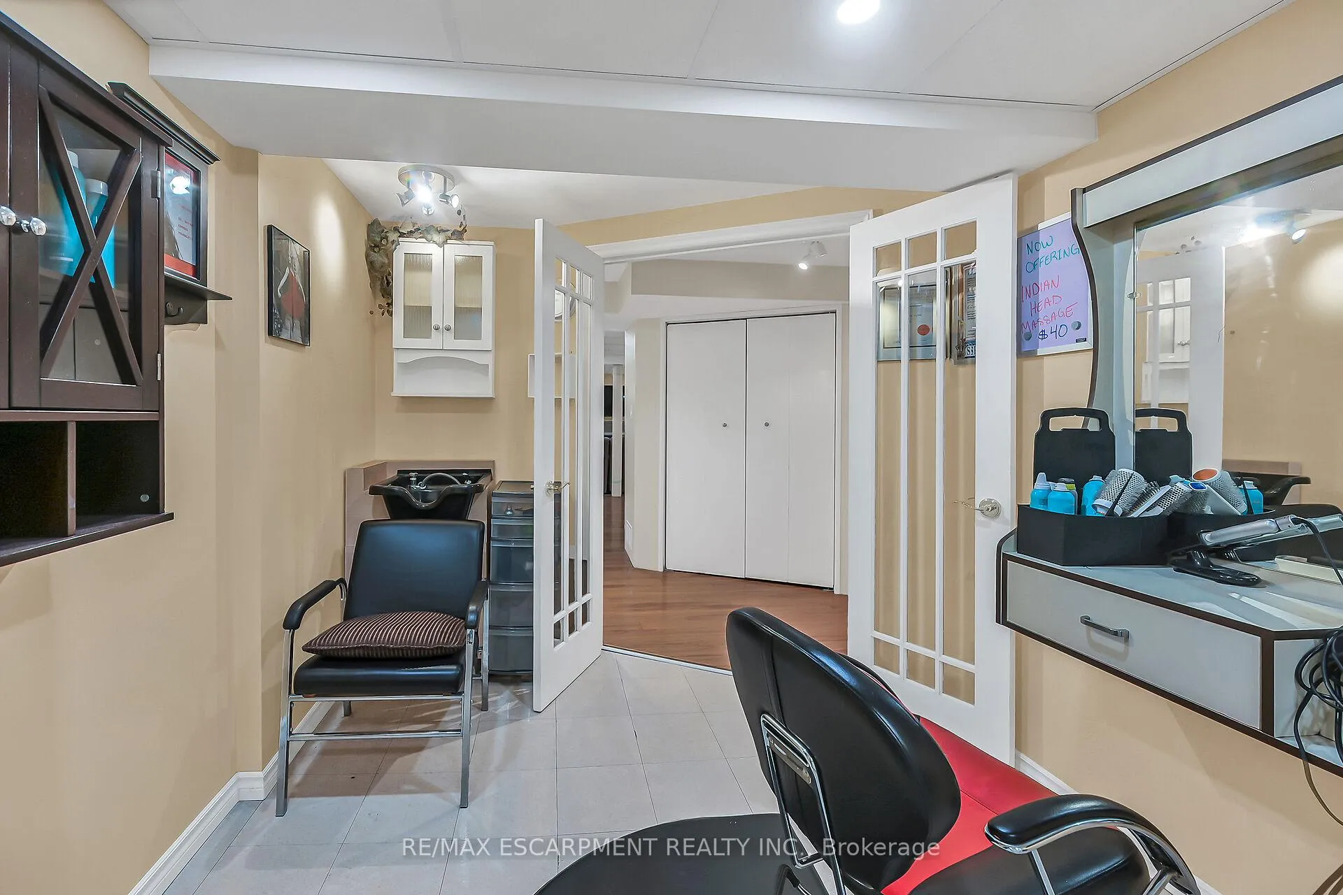 Photo 33 of 146 Fiona Crescent, Hamilton, Kernighan — HOMEH