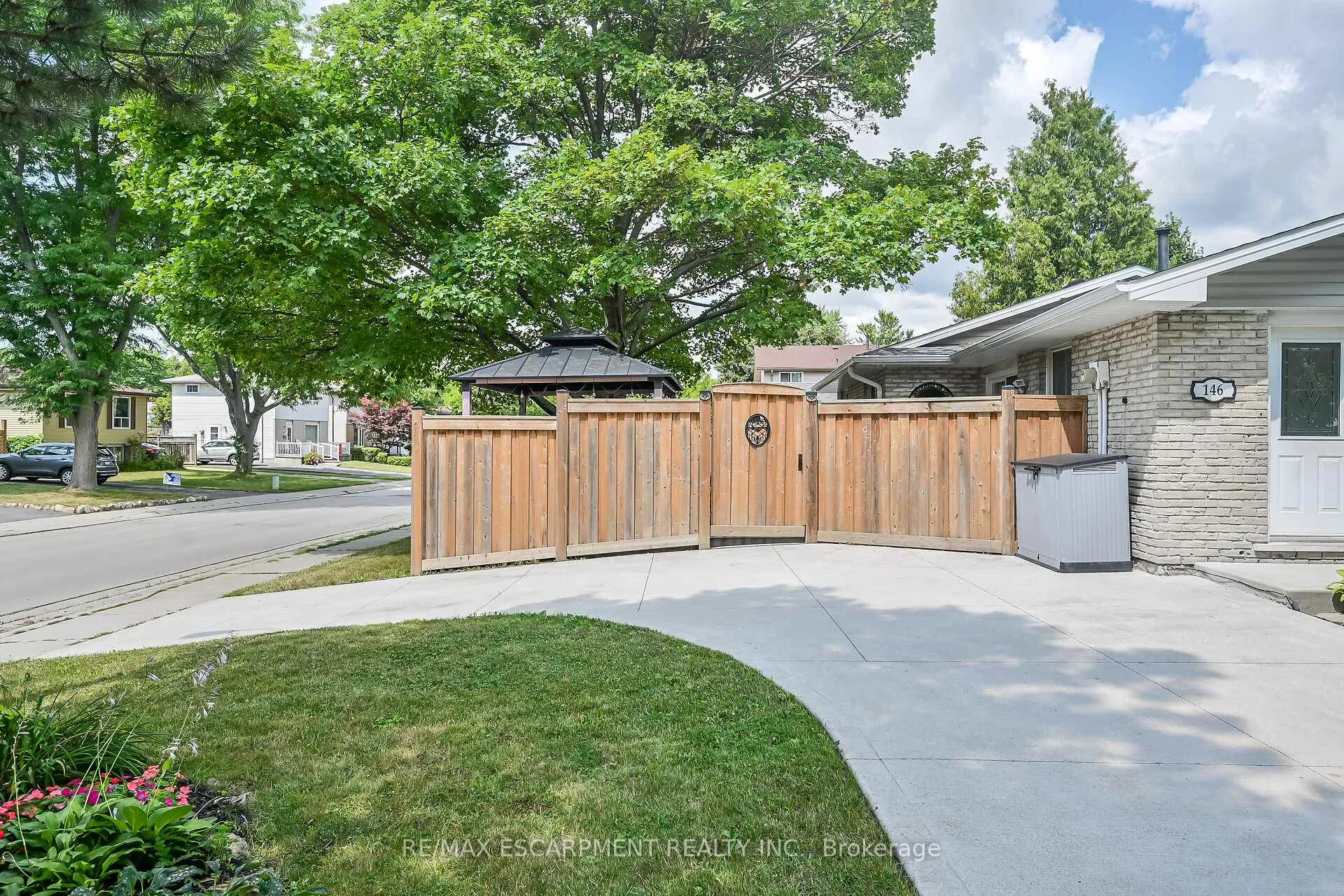 Photo 44 of 146 Fiona Crescent, Hamilton, Kernighan — HOMEH