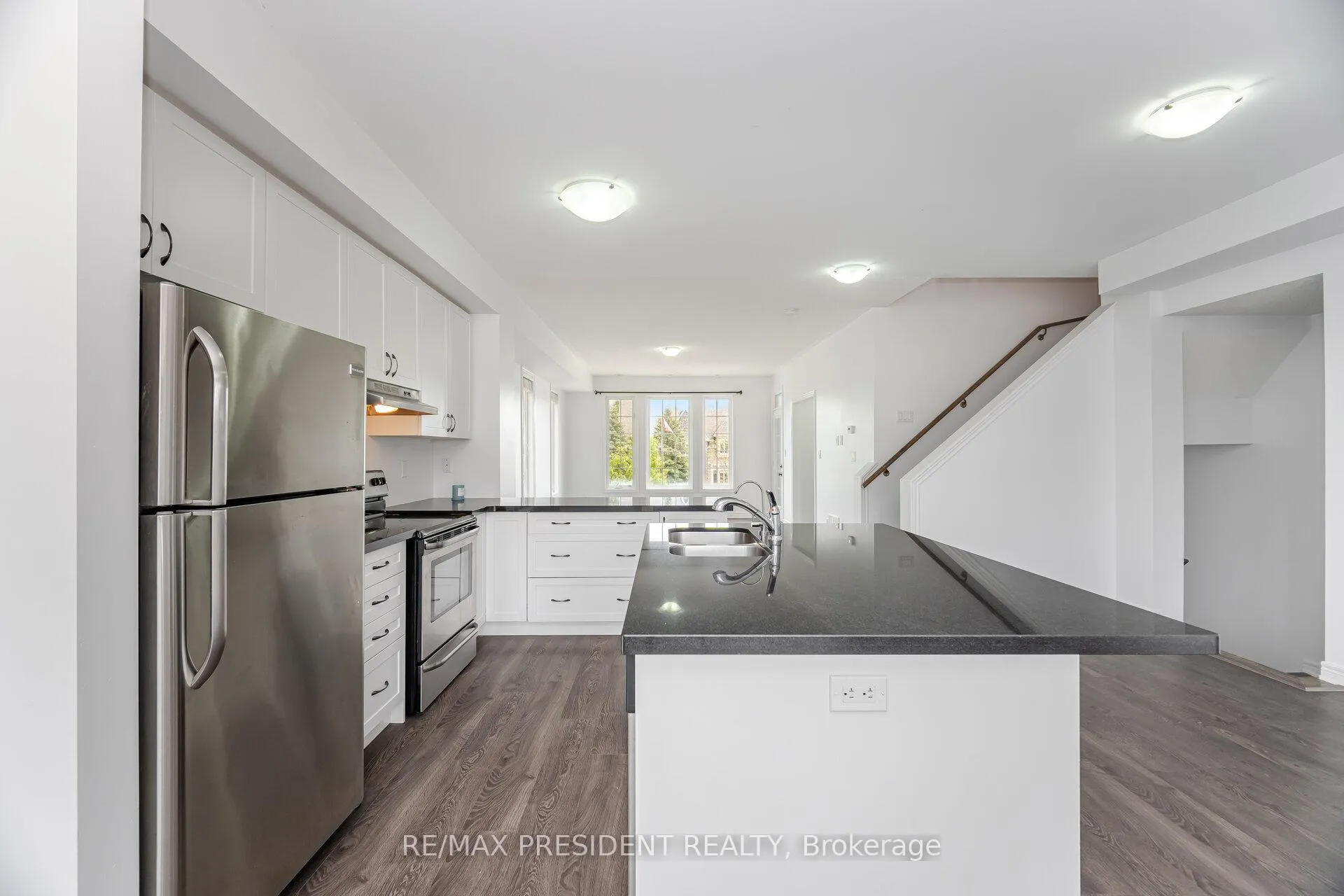 Photo 10 of 42 McCardy Court N, Caledon, Caledon East — HOMEH