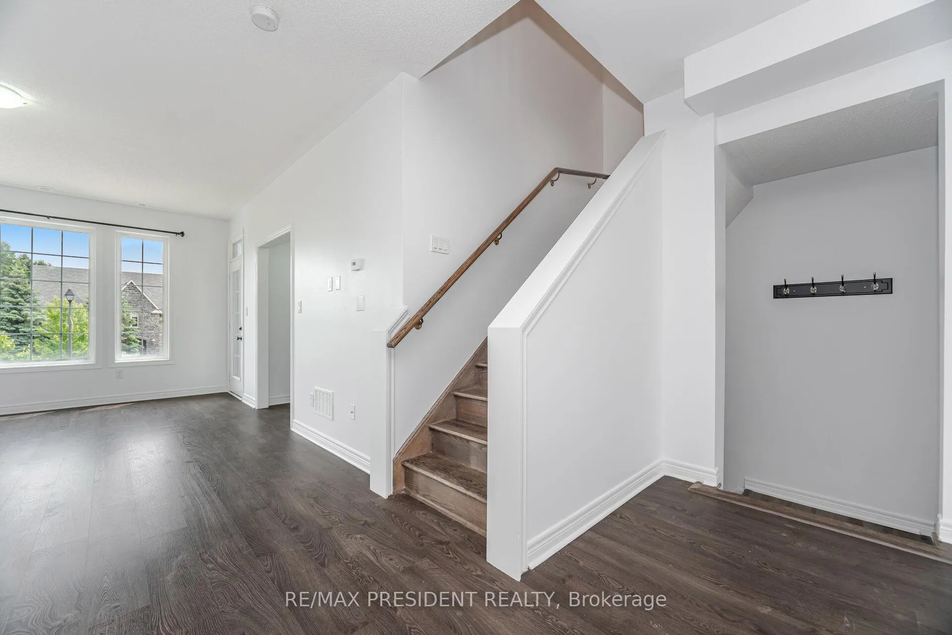 Photo 24 of 42 McCardy Court N, Caledon, Caledon East — HOMEH