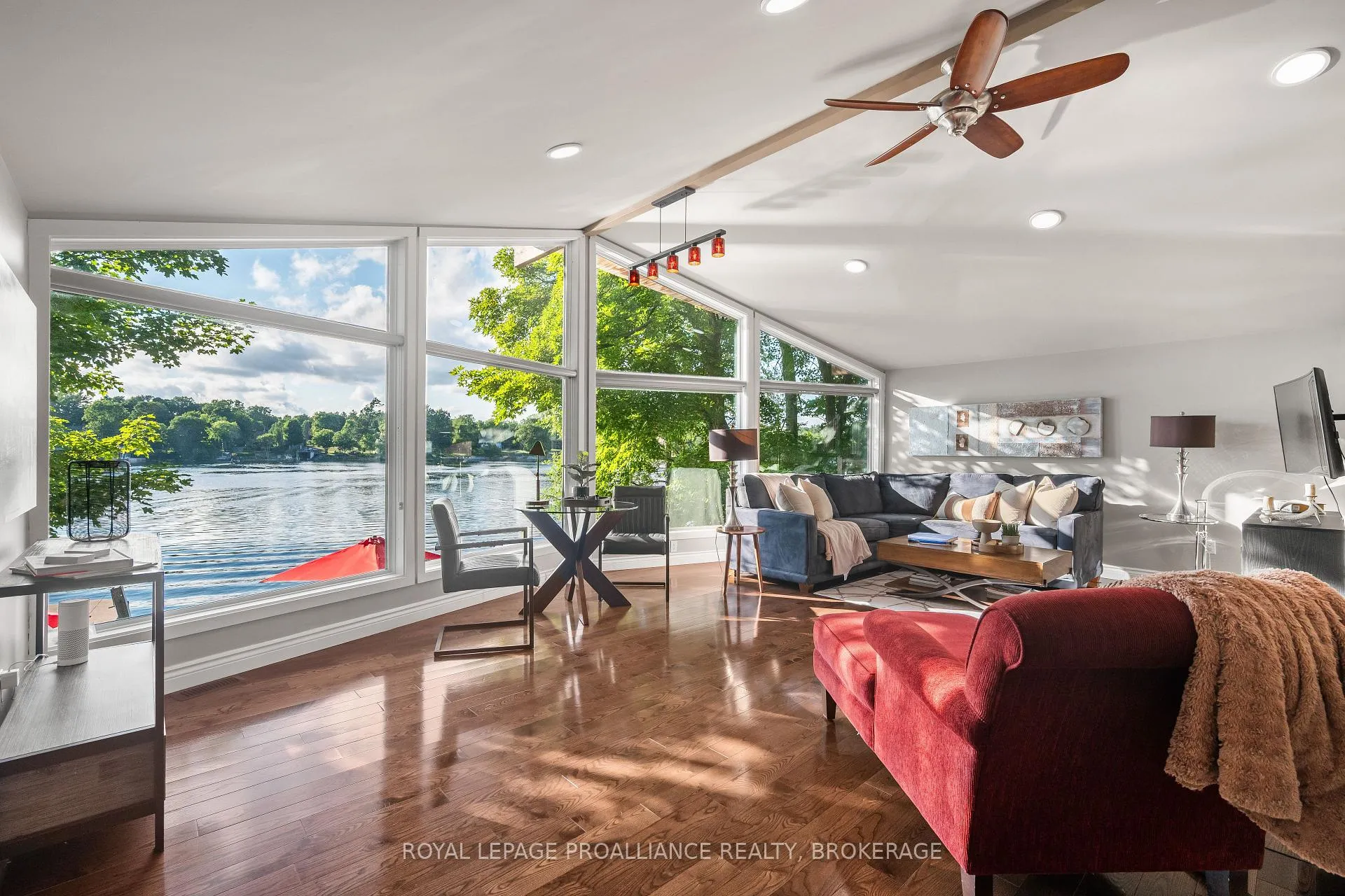 Photo 13 of 306 Nicholson Point Road, Loyalist, Lennox and Addington - South — HOMEH